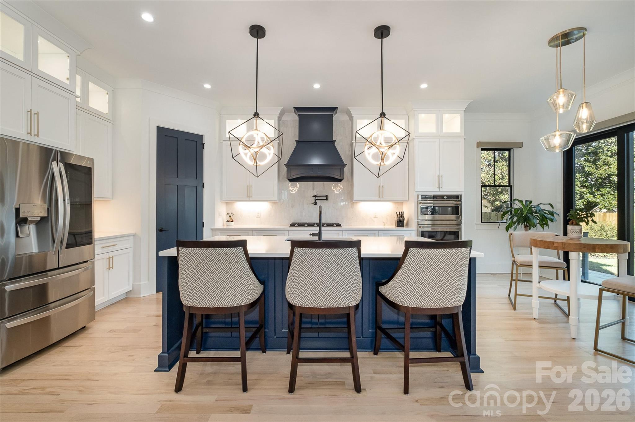 439 Melbourne Court — Charlotte