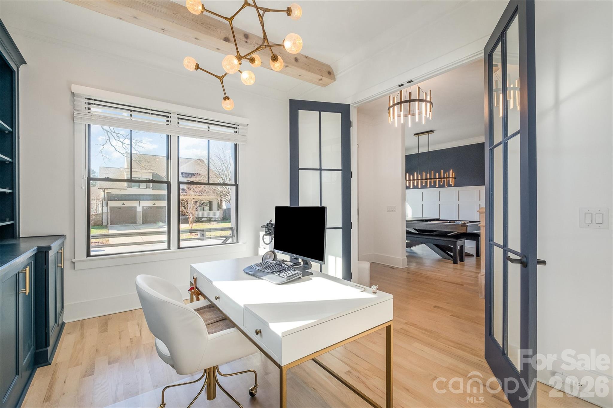 439 Melbourne Court — Charlotte
