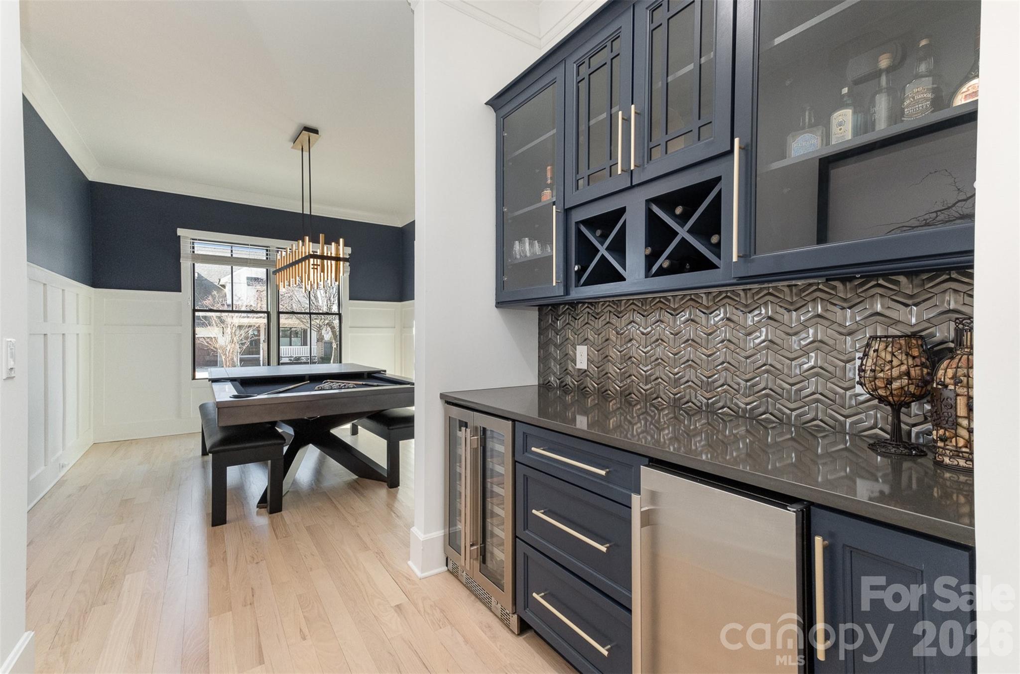 439 Melbourne Court — Charlotte