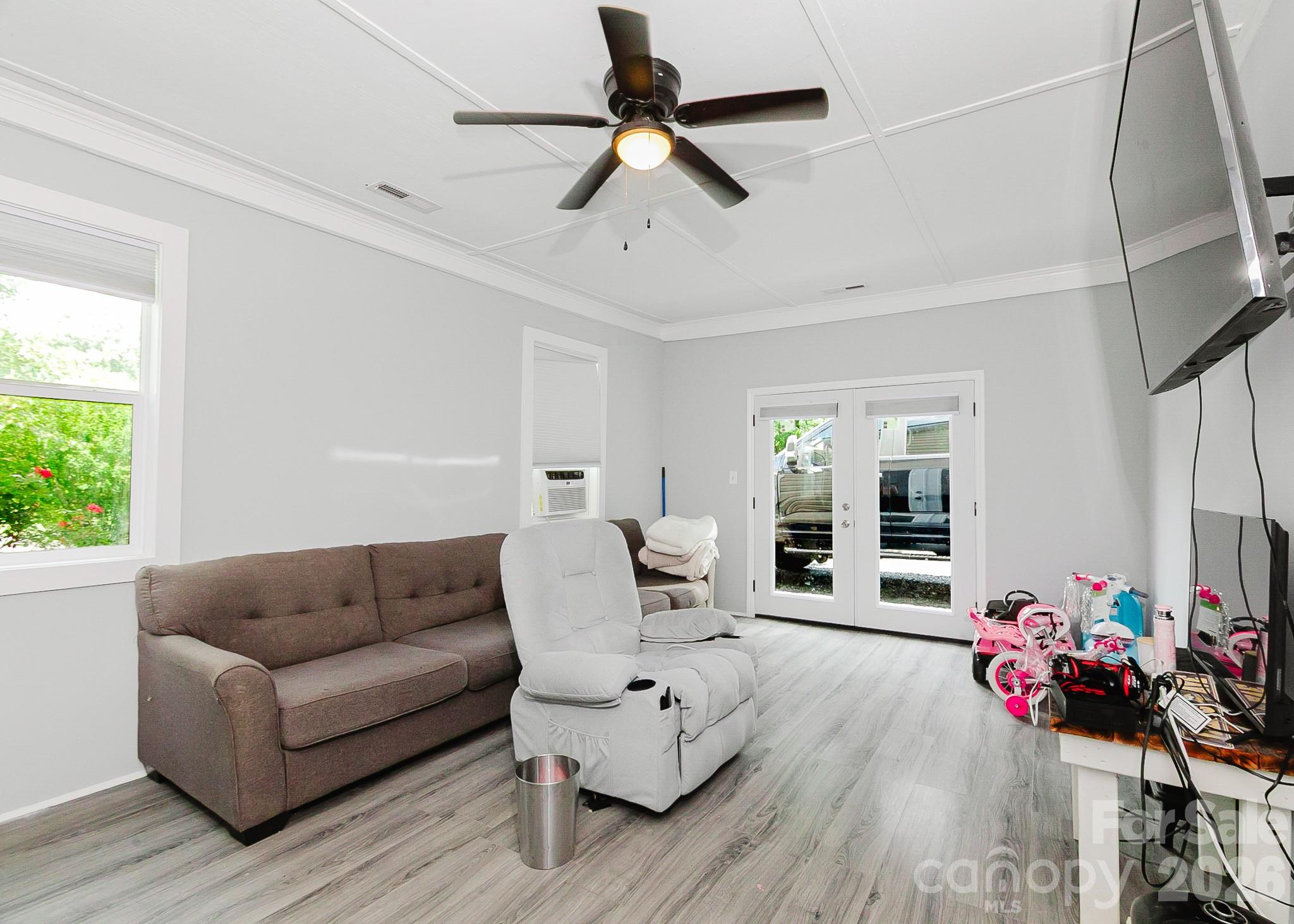 12536 Winfield Road — Norwood