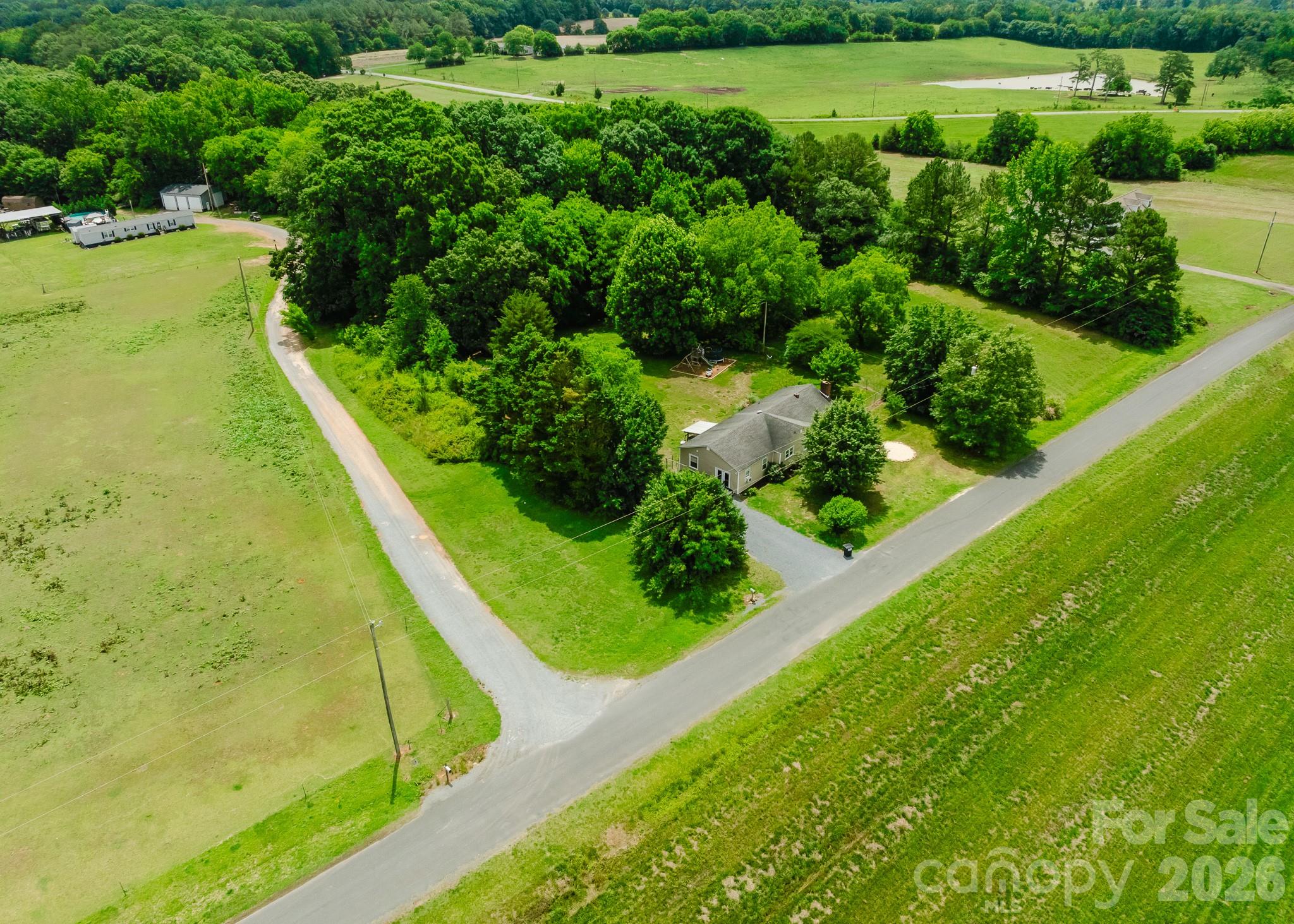 12536 Winfield Road — Norwood