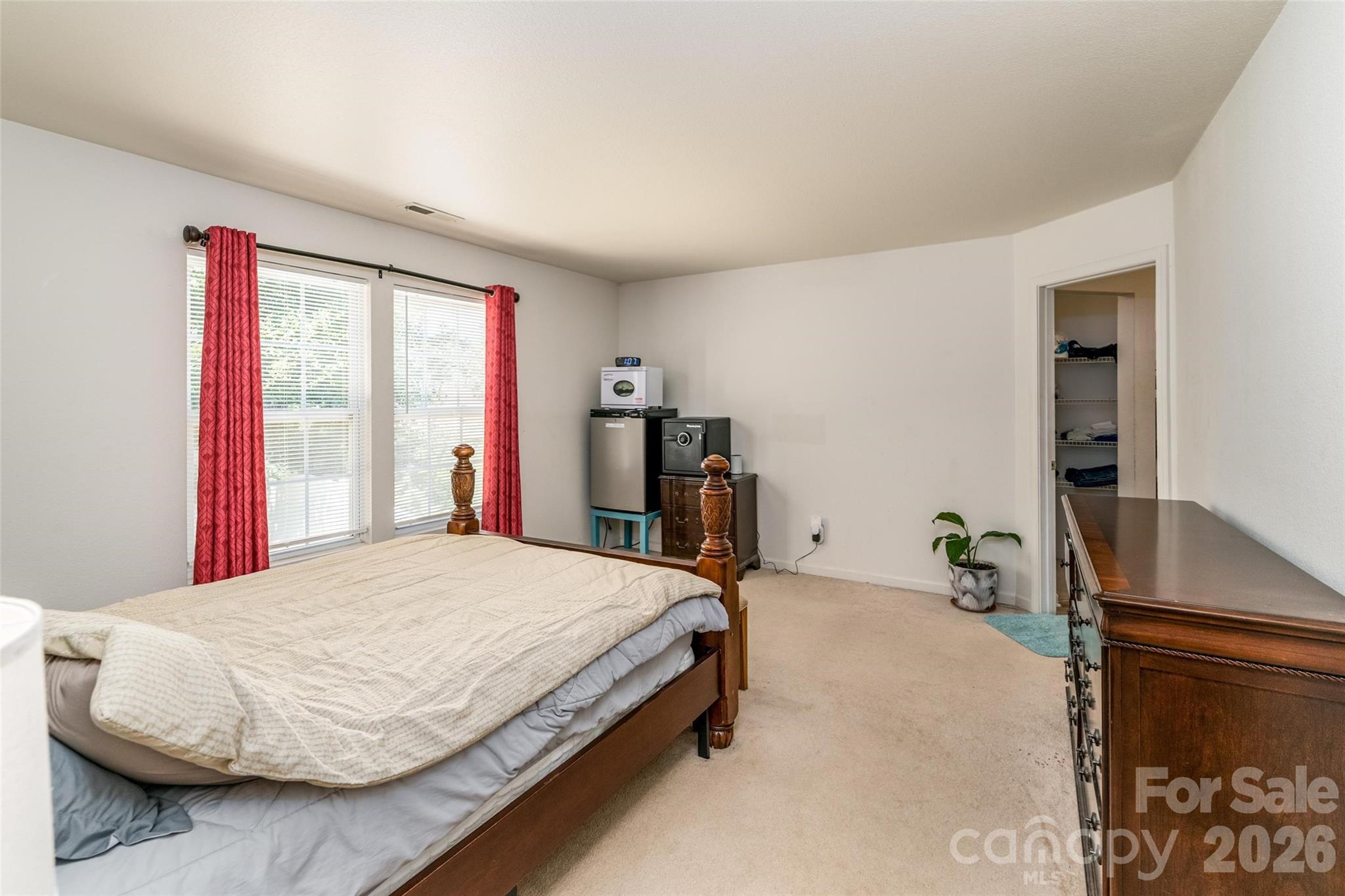 7343 Fox Point Drive — Charlotte