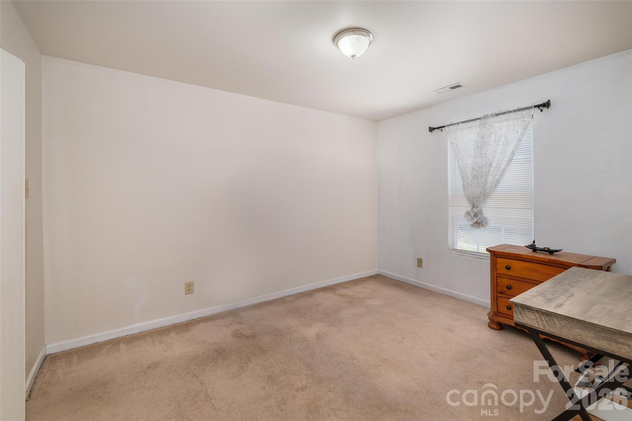 7343 Fox Point Drive — Charlotte
