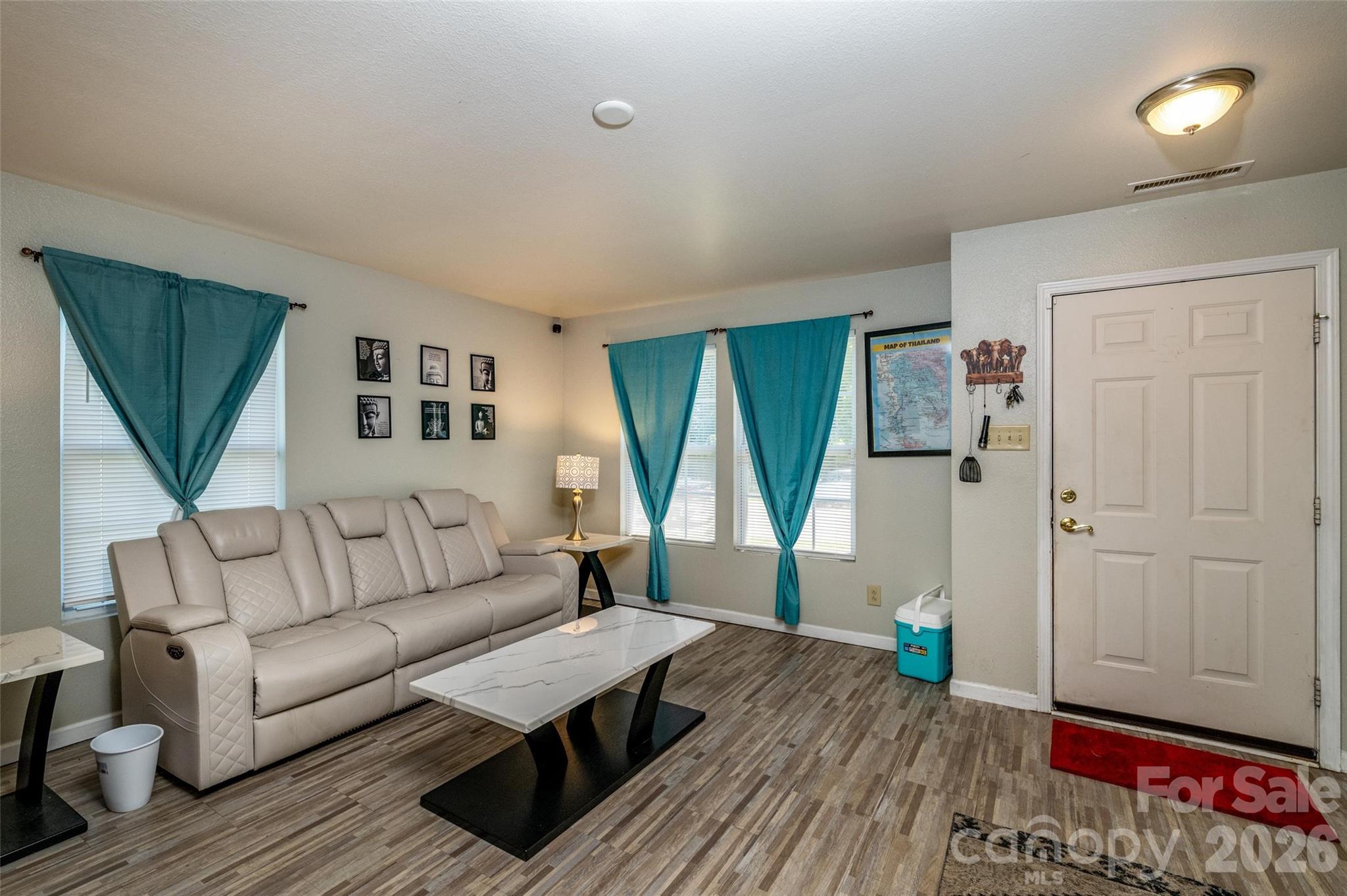 7343 Fox Point Drive — Charlotte