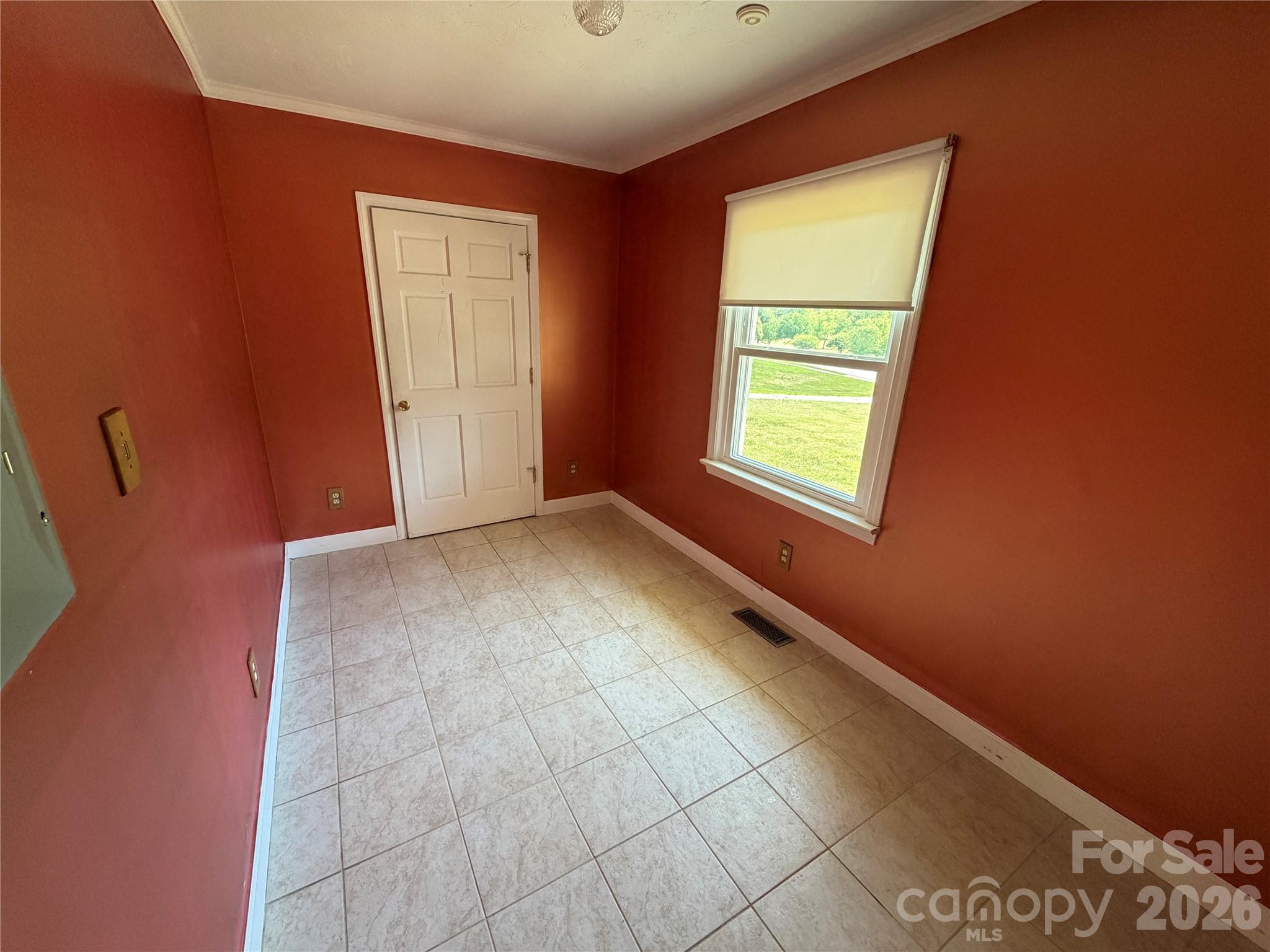 2136 Cedar Rock Estates Drive — Lenoir