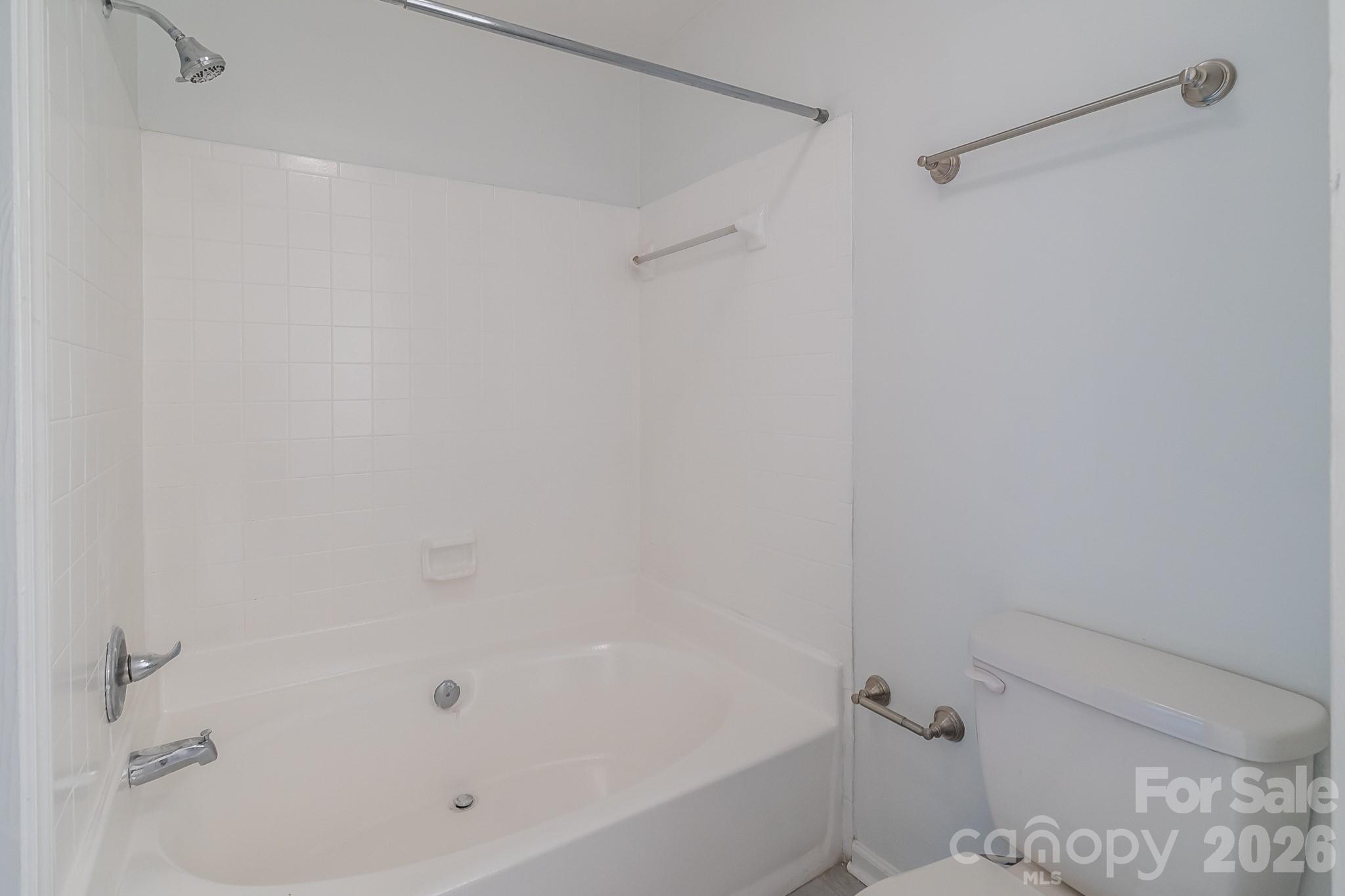 8216 Cedar Glen Drive — Charlotte