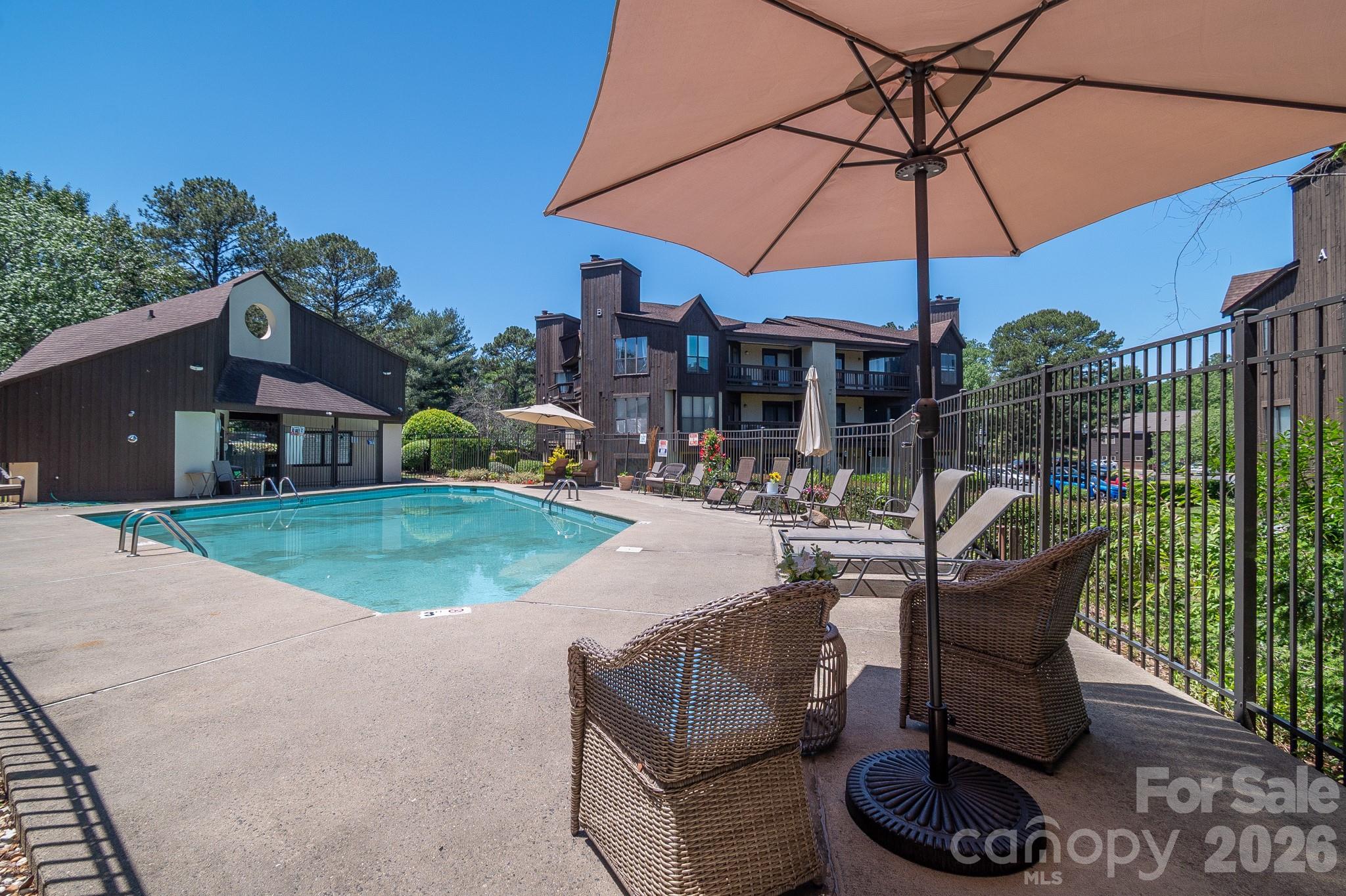 8216 Cedar Glen Drive — Charlotte