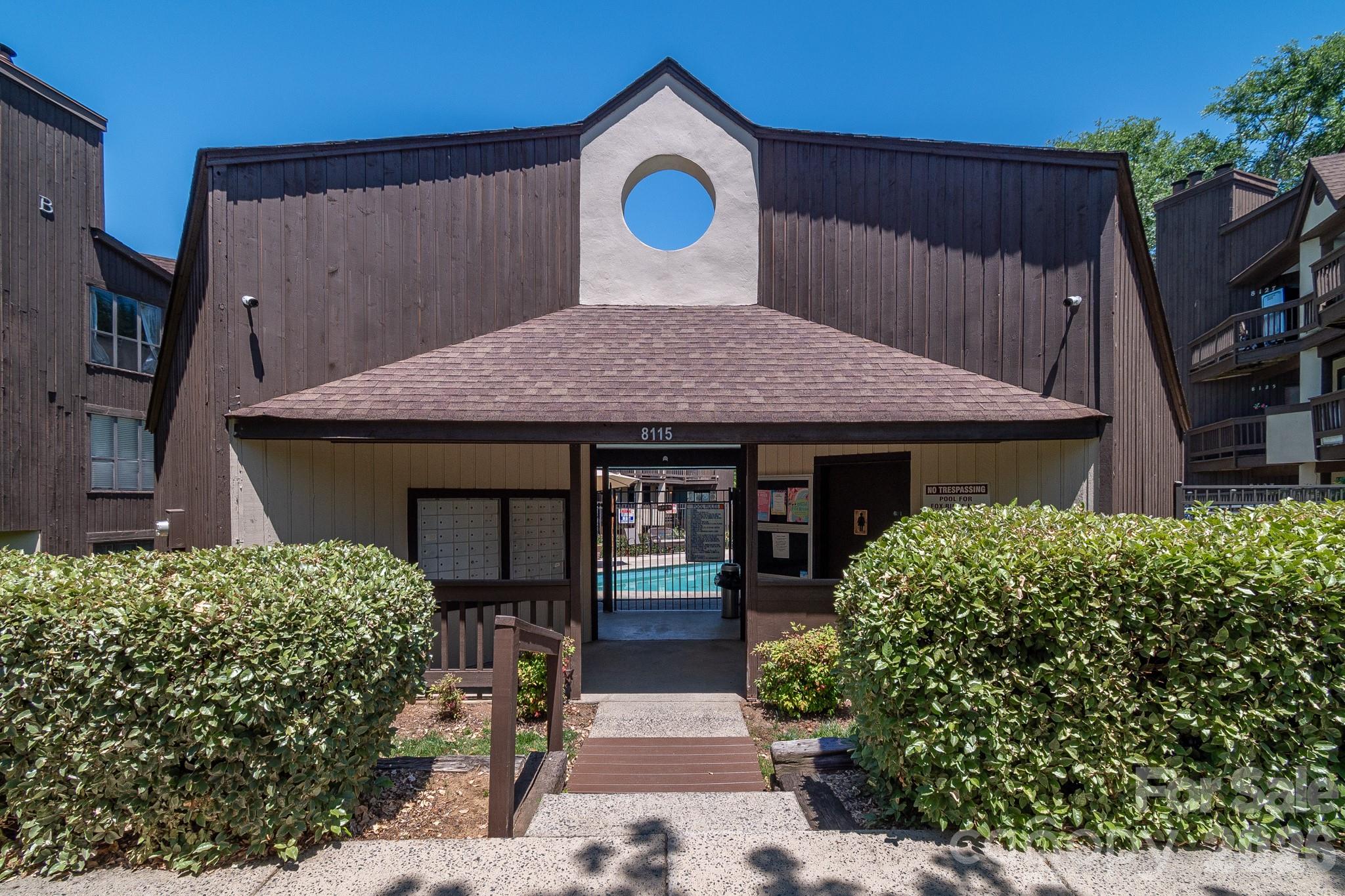 8216 Cedar Glen Drive — Charlotte