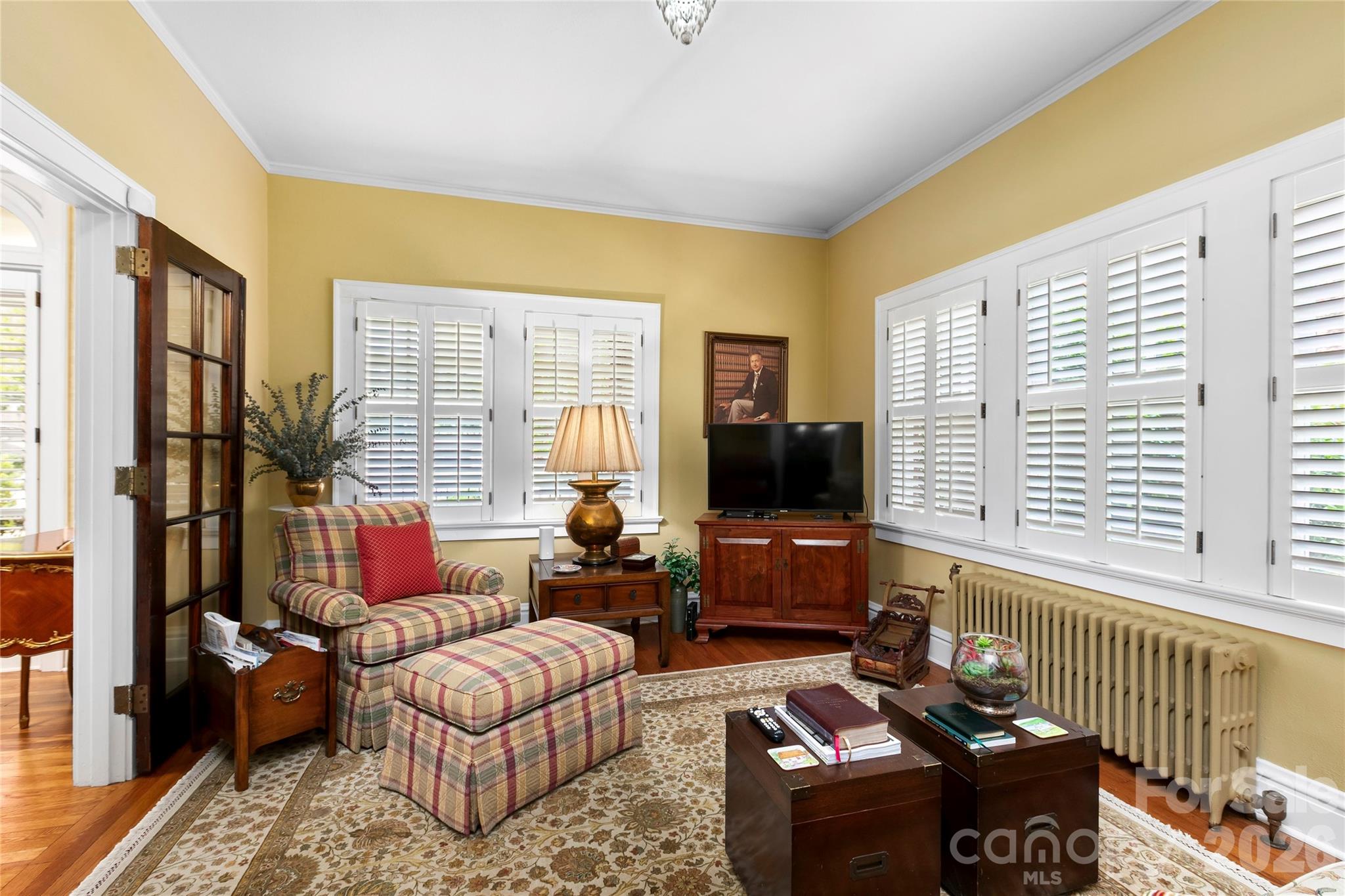 1518 Greenville Highway — Hendersonville