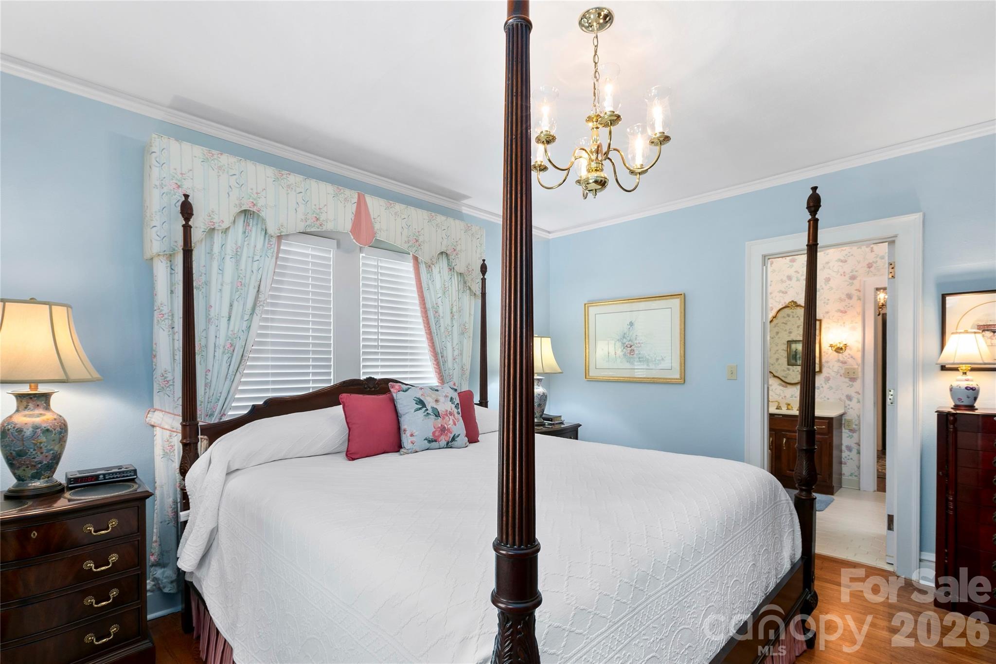 1518 Greenville Highway — Hendersonville