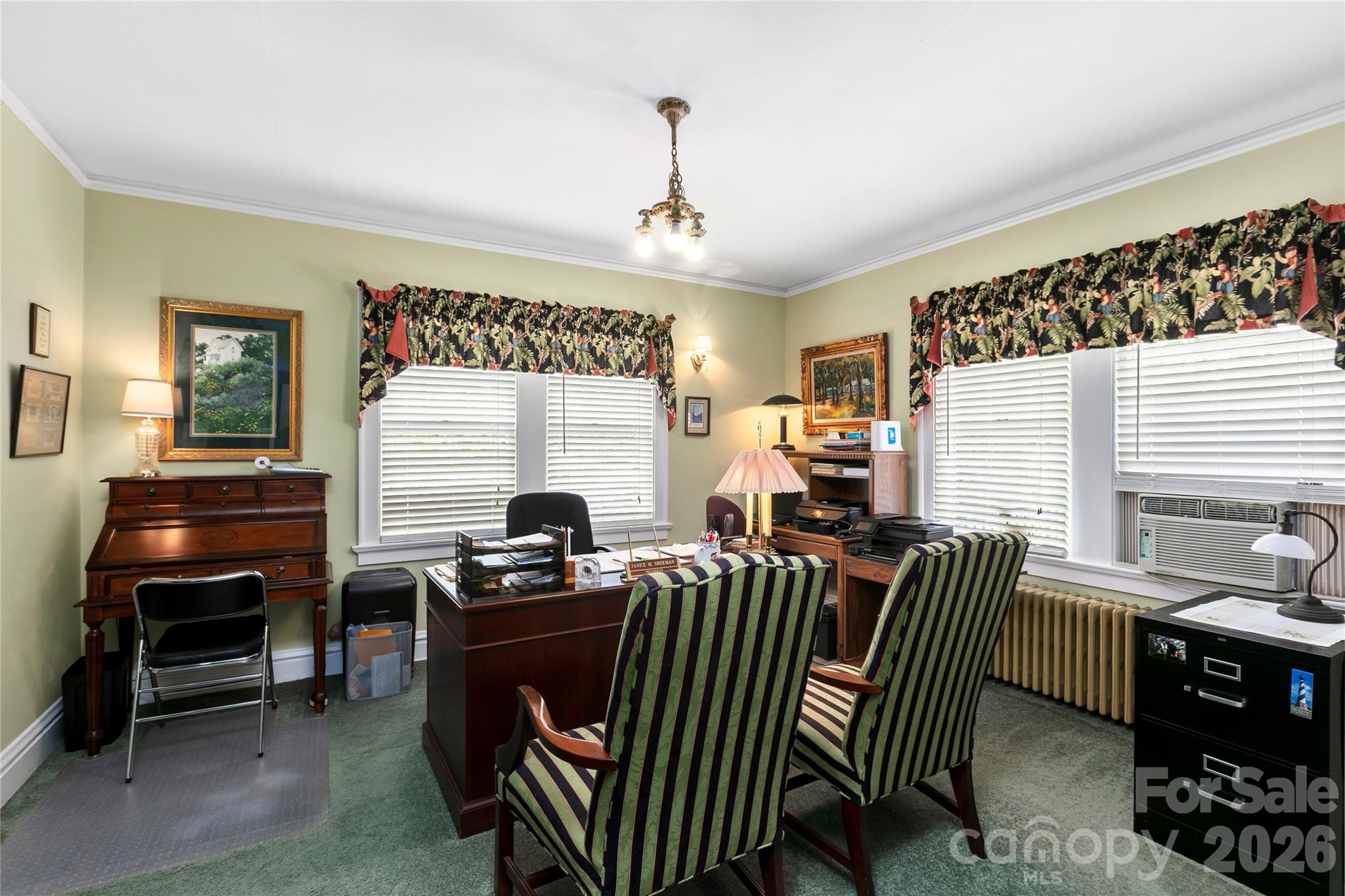 1518 Greenville Highway — Hendersonville