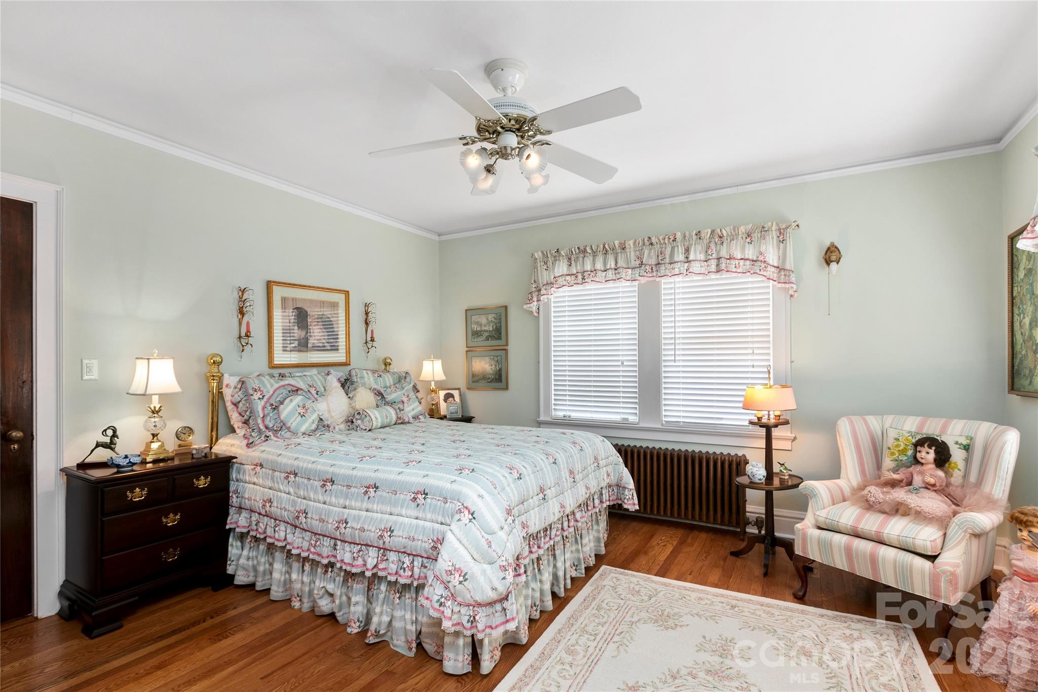 1518 Greenville Highway — Hendersonville