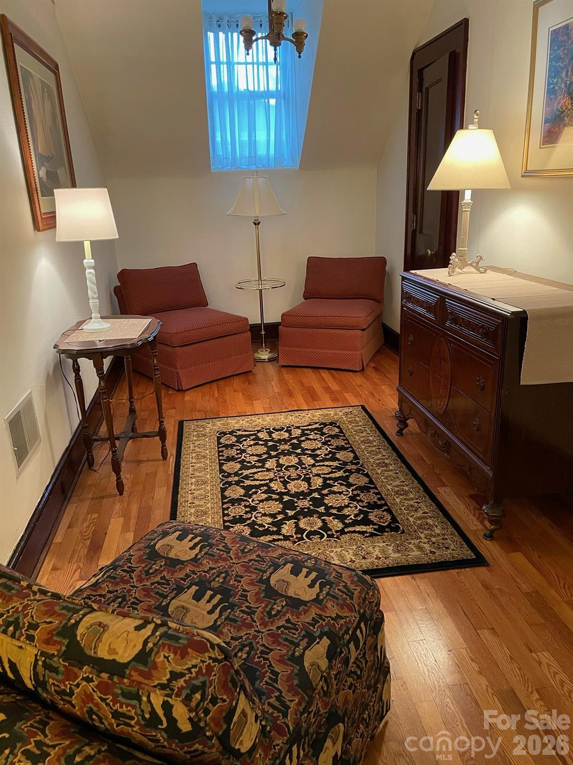1518 Greenville Highway — Hendersonville