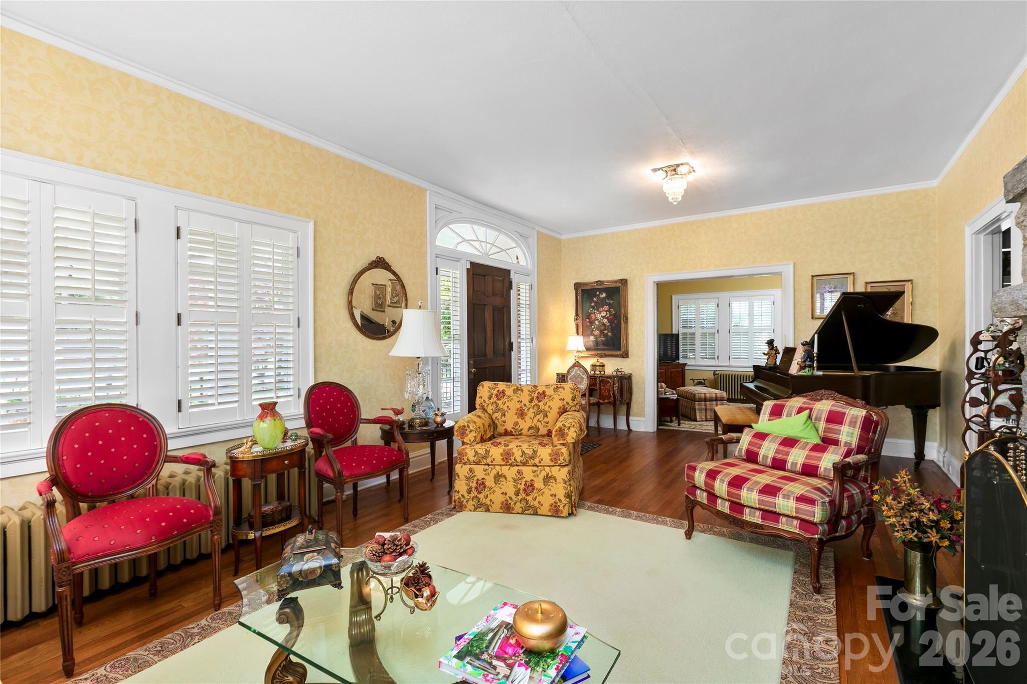 1518 Greenville Highway — Hendersonville