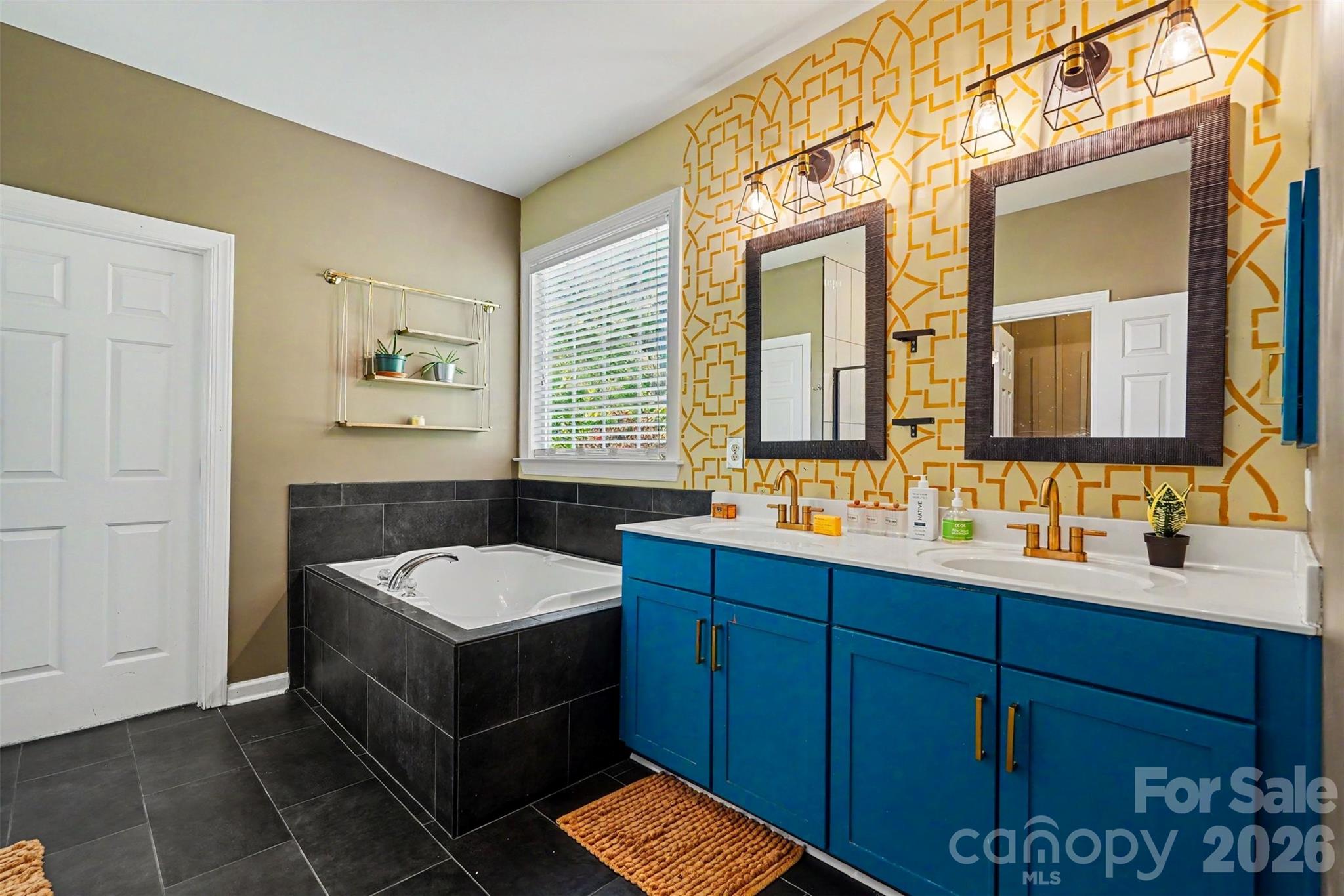 8932 Arbor Creek Drive — Charlotte