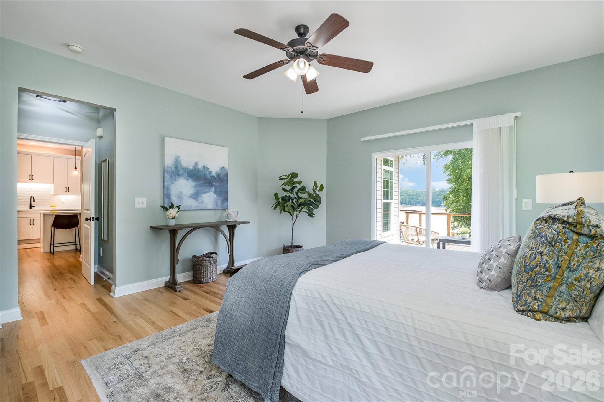 2845 Lakefront Drive — Belmont