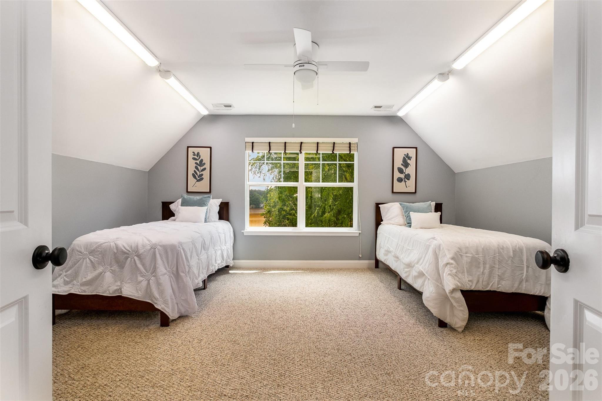 2845 Lakefront Drive — Belmont