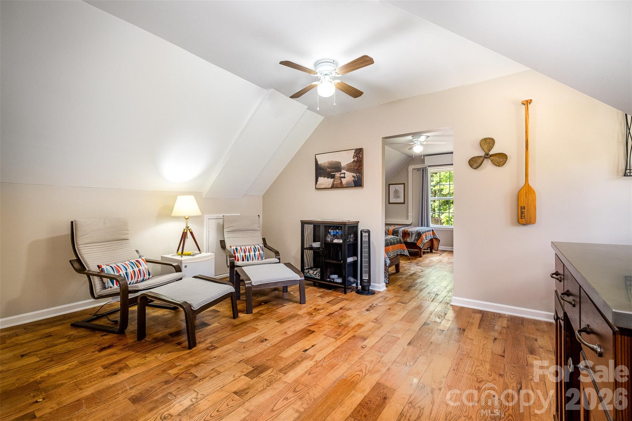 2845 Lakefront Drive — Belmont