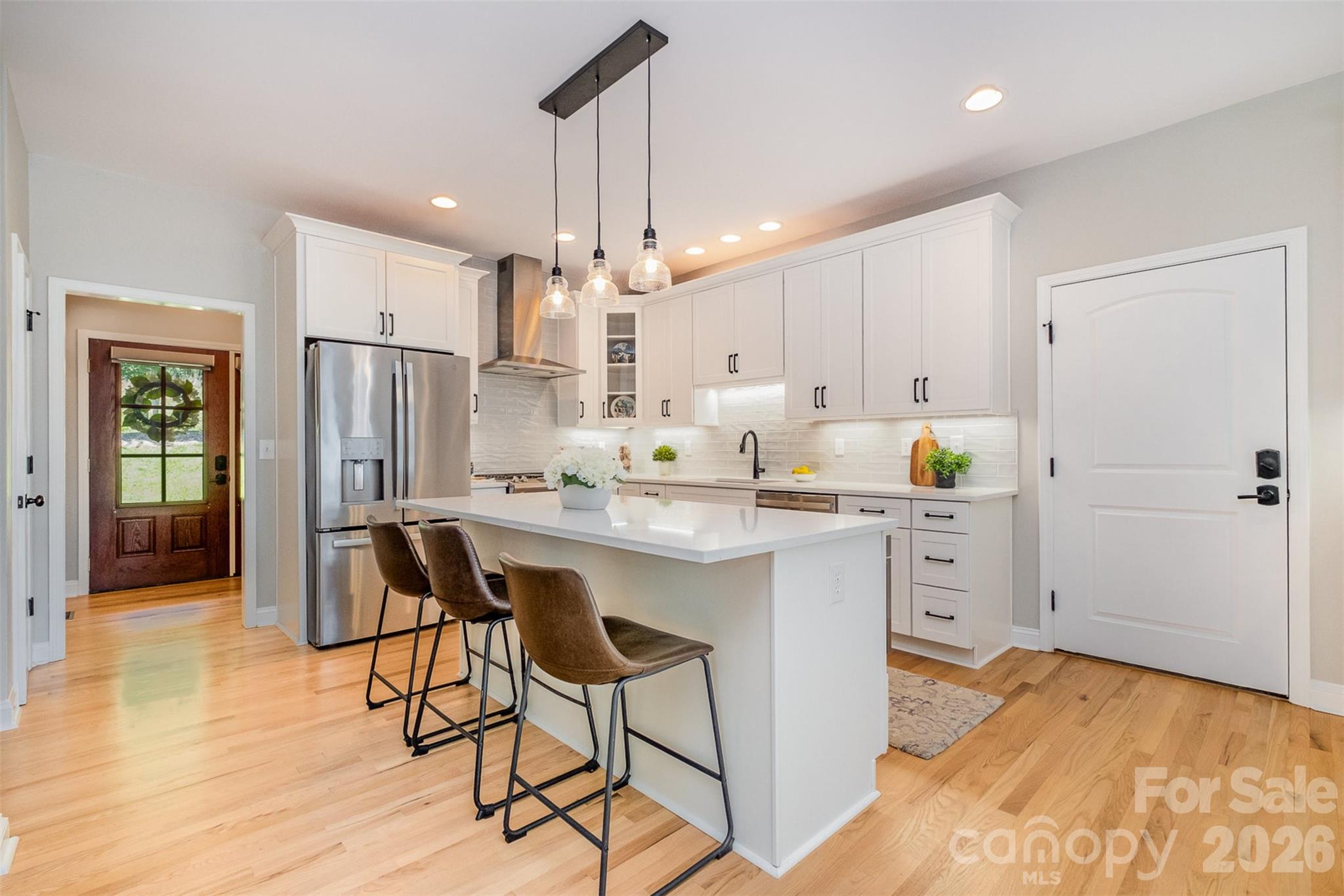 2845 Lakefront Drive — Belmont