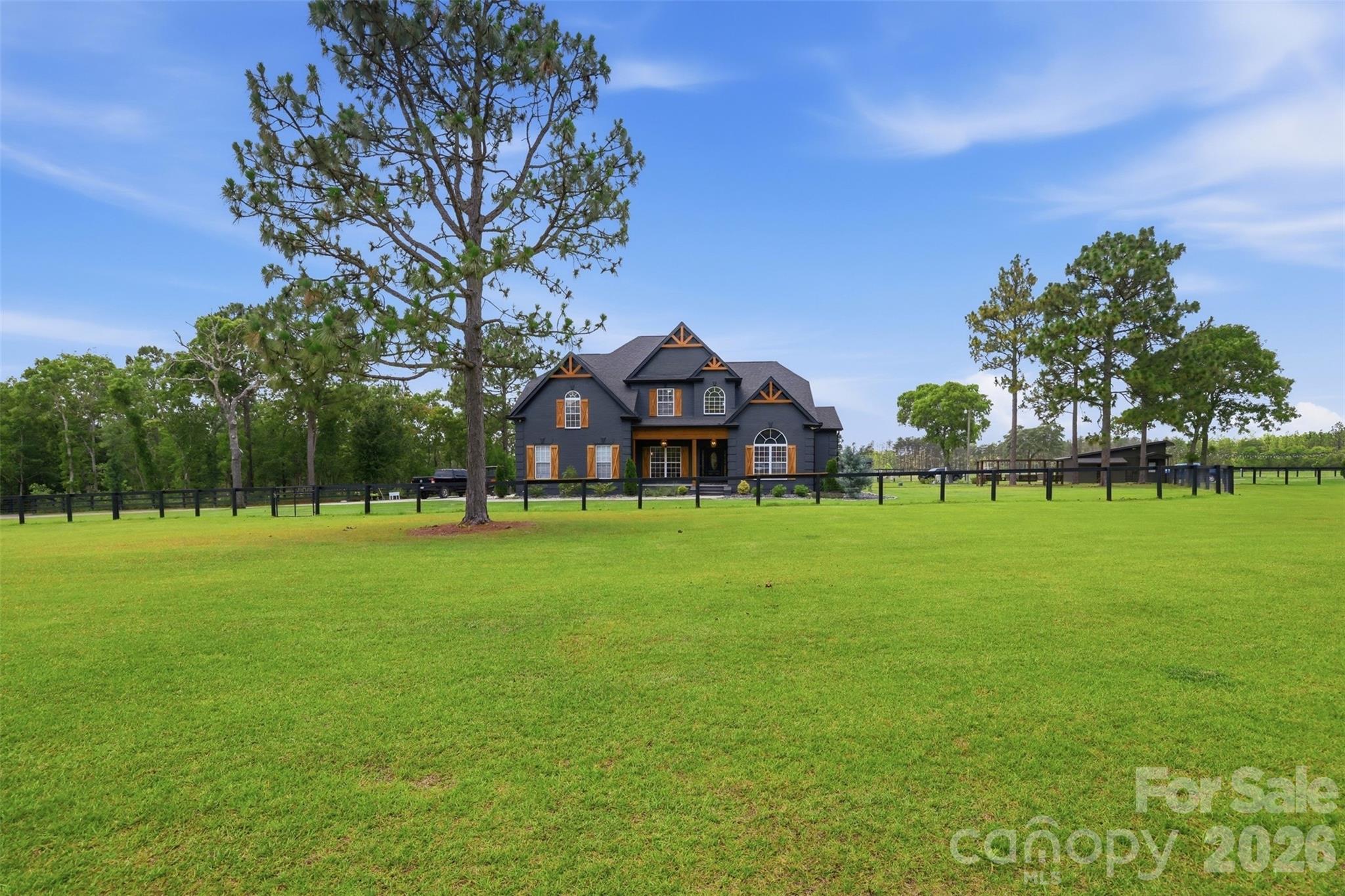 8520 Stock Horse Trail — Windsor