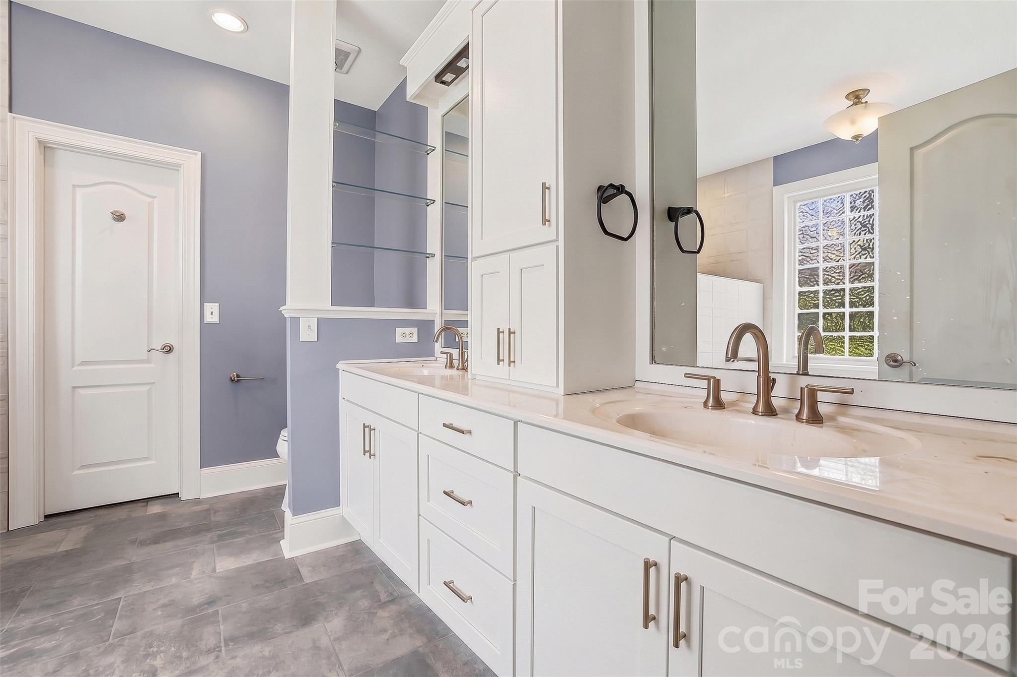 8520 Stock Horse Trail — Windsor