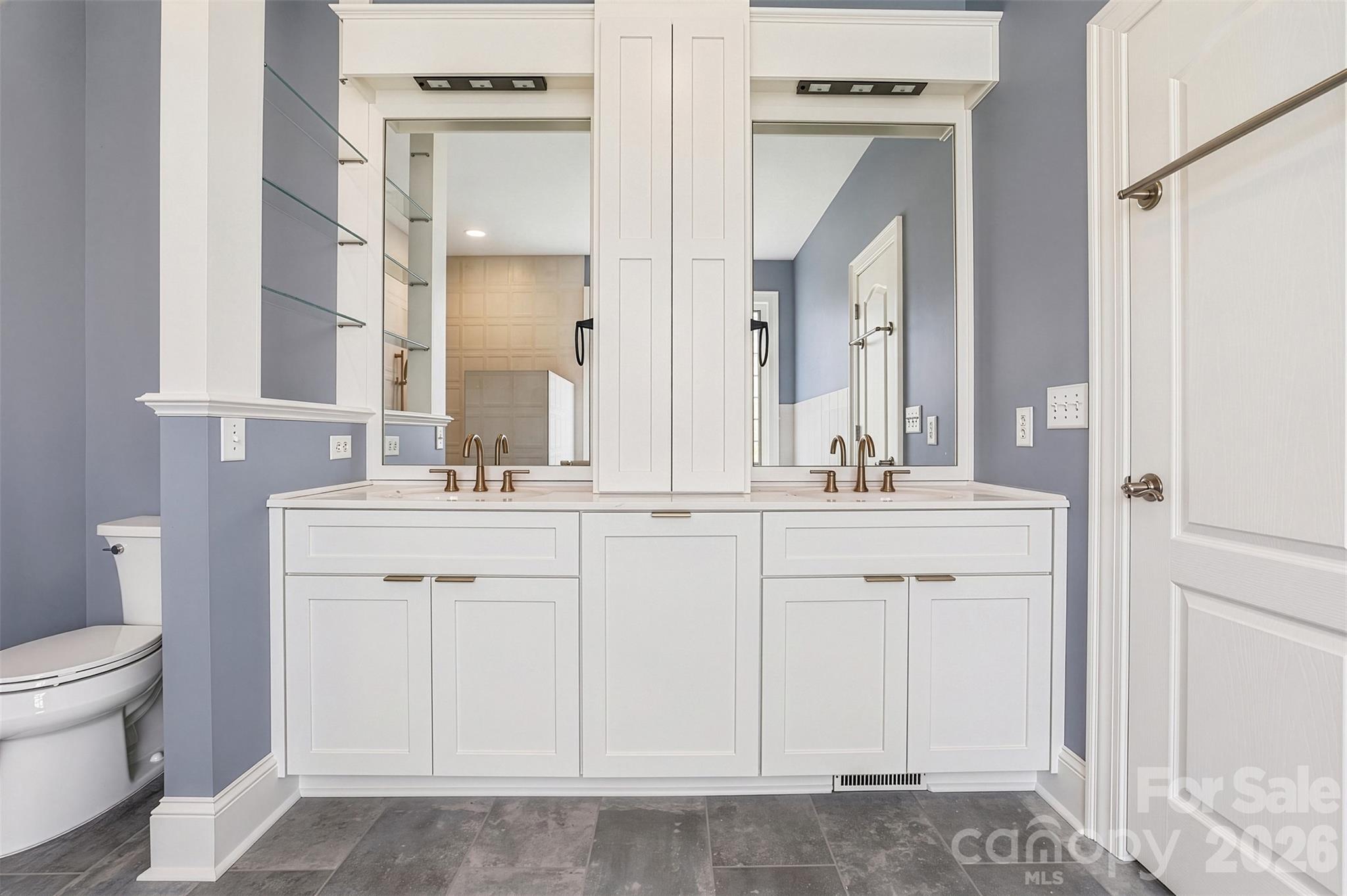 8520 Stock Horse Trail — Windsor