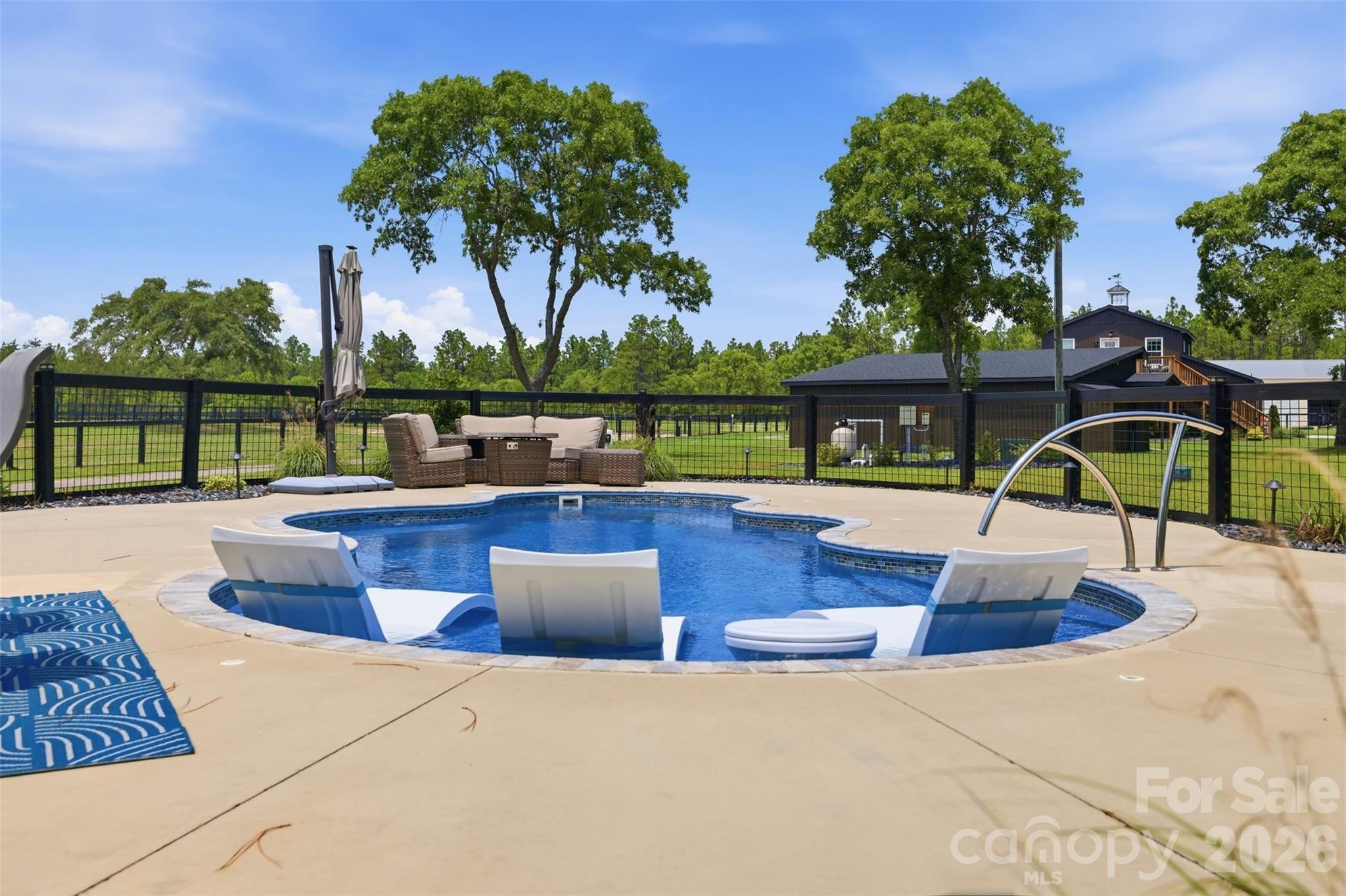 8520 Stock Horse Trail — Windsor