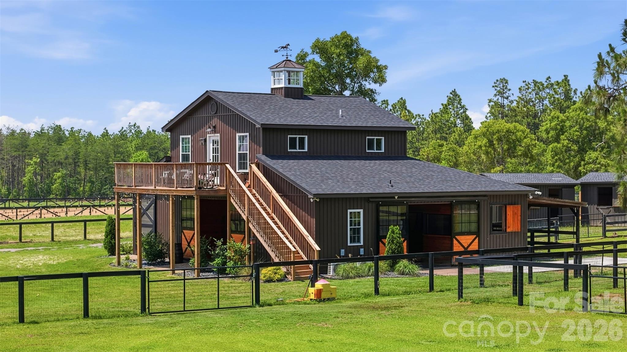 8520 Stock Horse Trail — Windsor
