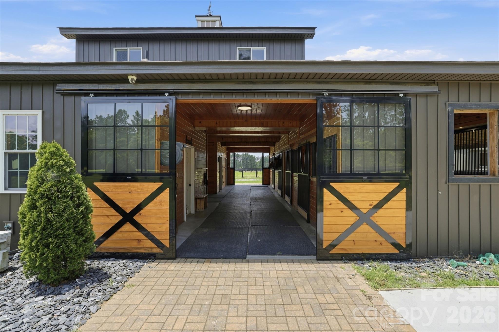 8520 Stock Horse Trail — Windsor