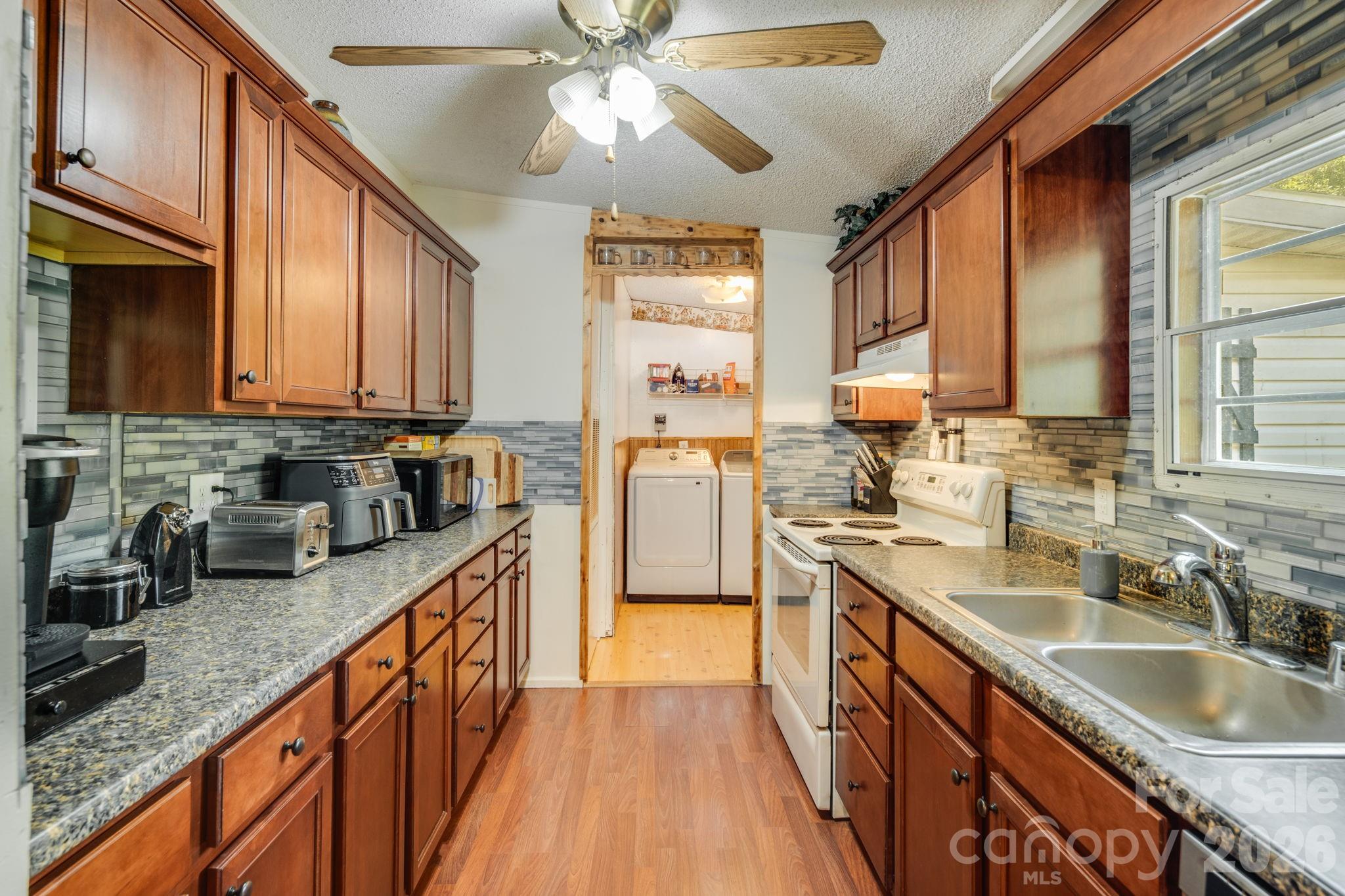234 White Clover Lane — Weaverville