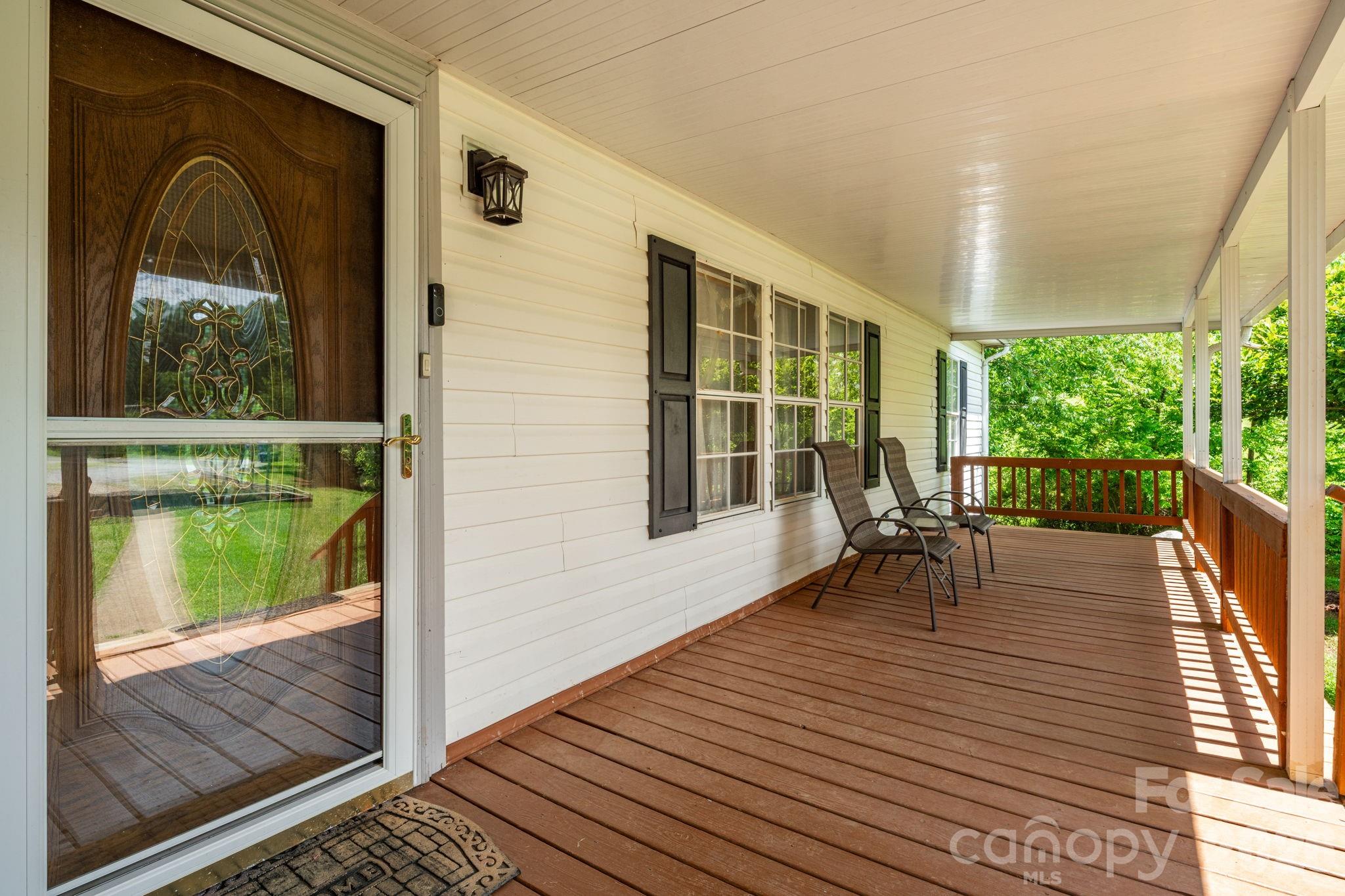 234 White Clover Lane — Weaverville