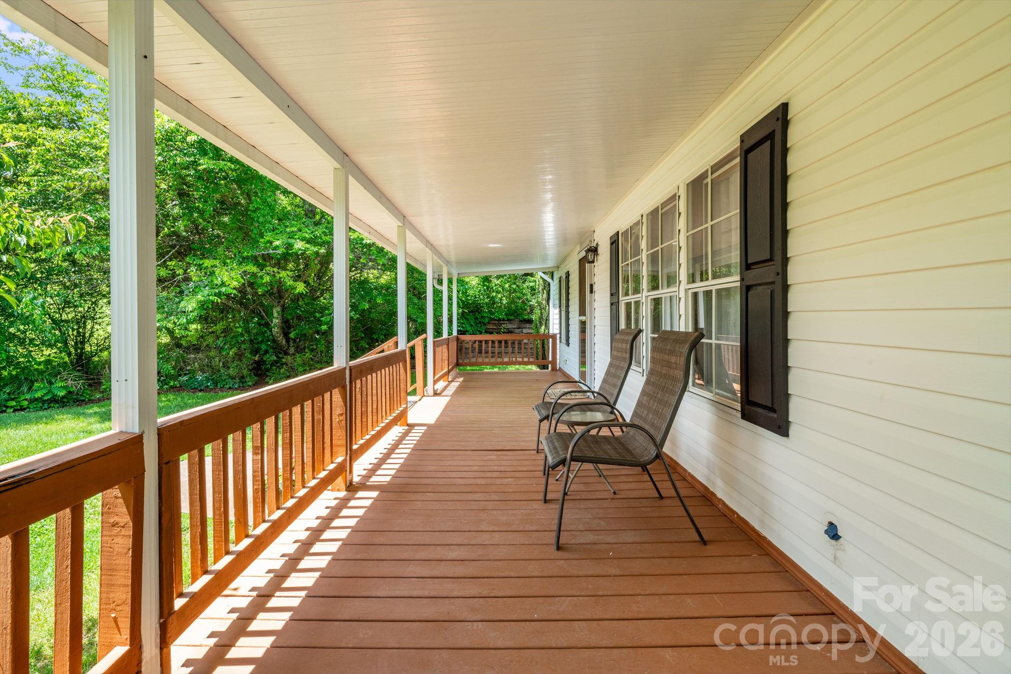 234 White Clover Lane — Weaverville
