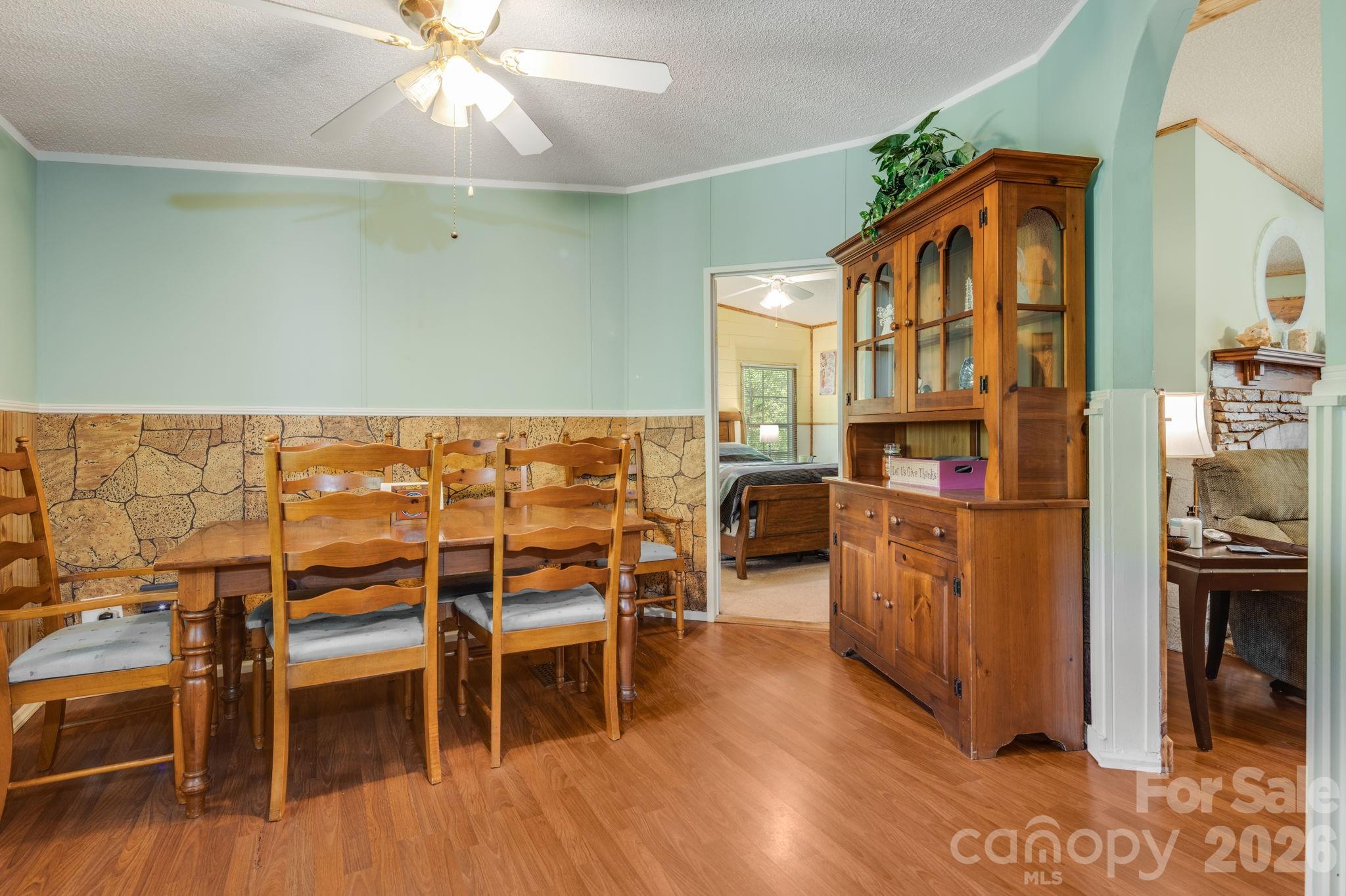 234 White Clover Lane — Weaverville
