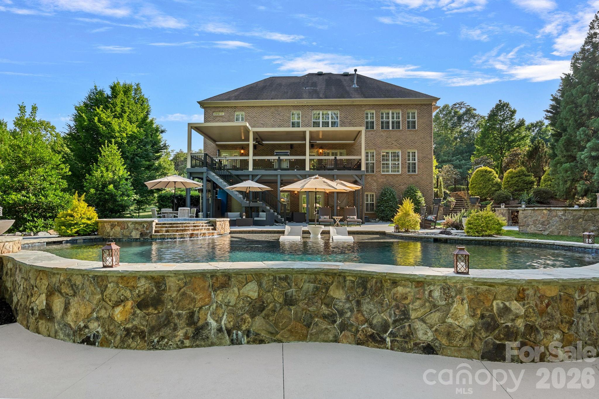 139 Logan Crossing Drive — Davidson