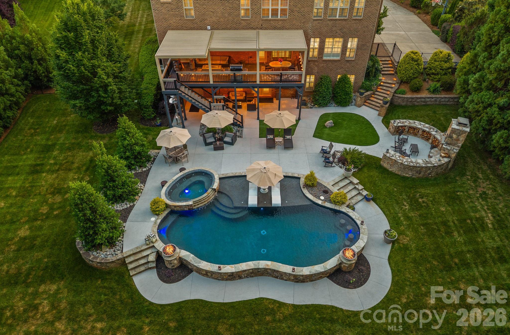 139 Logan Crossing Drive — Davidson