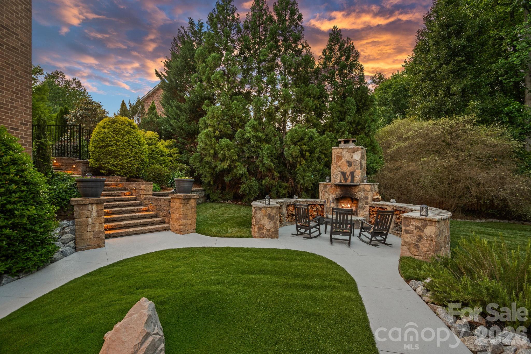 139 Logan Crossing Drive — Davidson