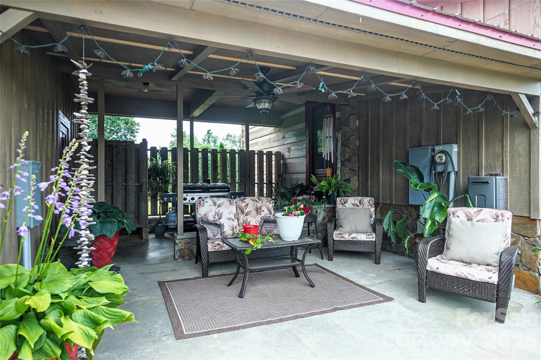 4859 Camp Creek Road — Lancaster