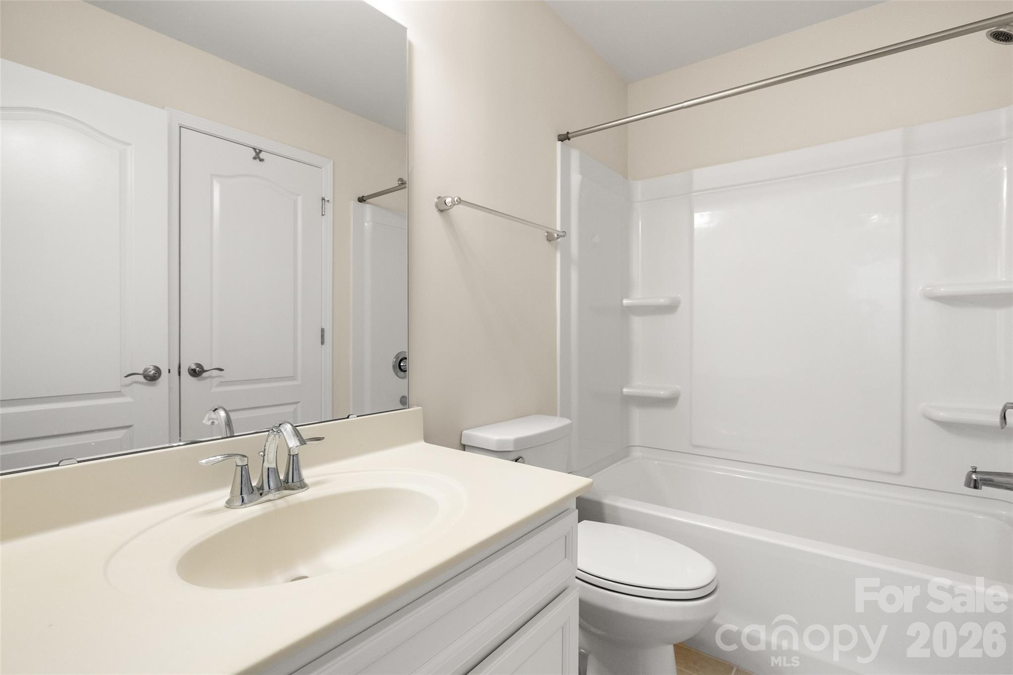 9053 Blue Dasher Drive — Clover