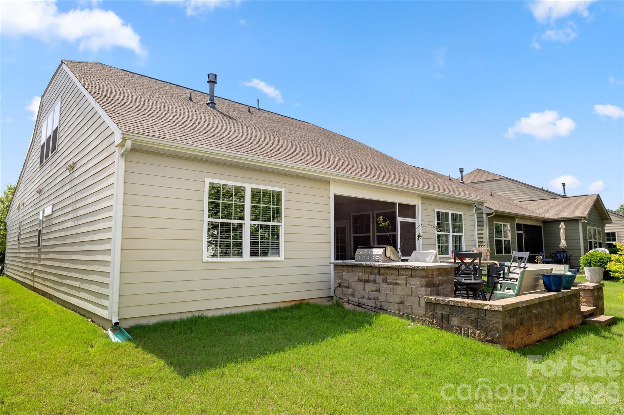 9053 Blue Dasher Drive — Clover