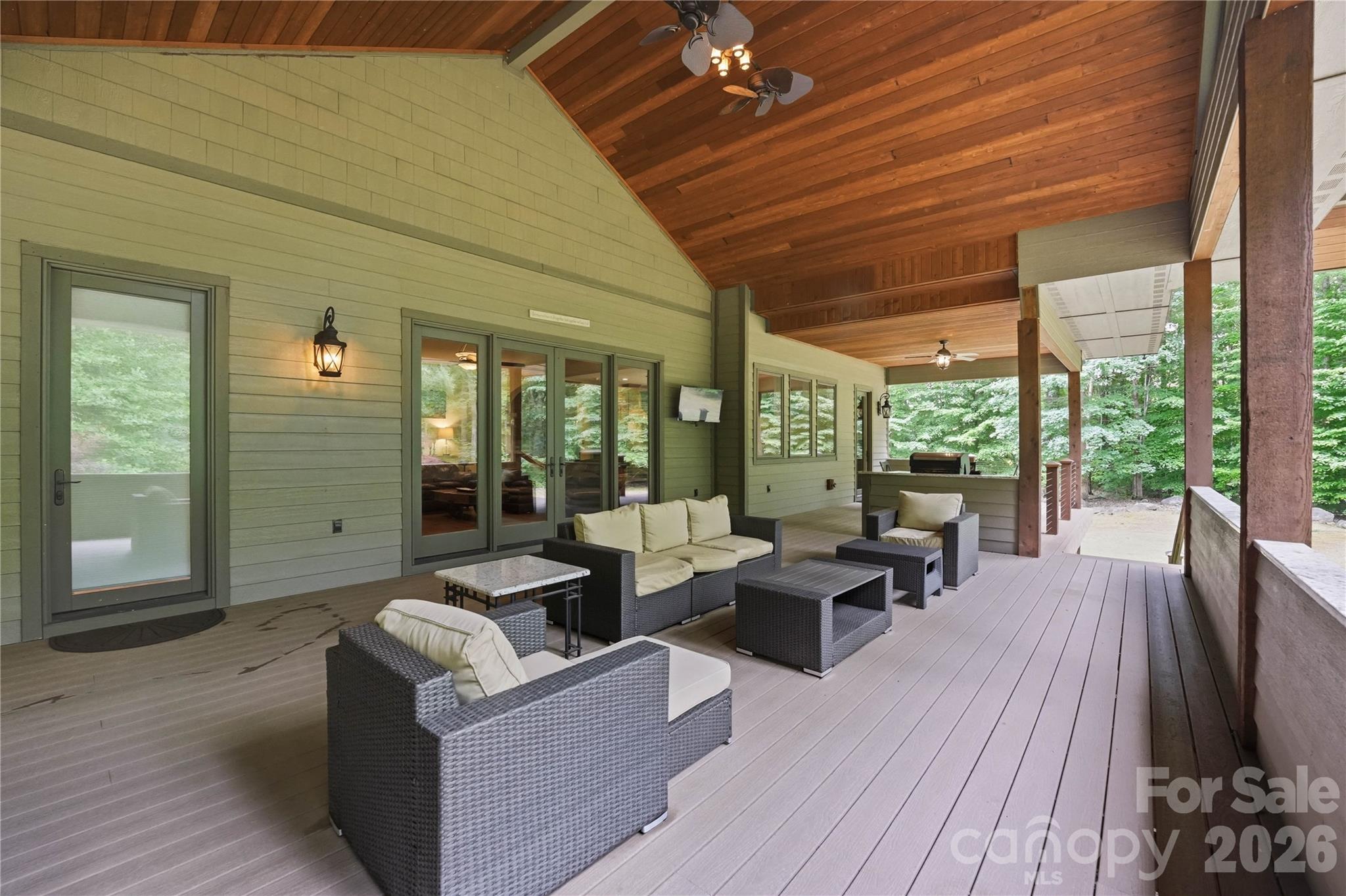 9860 Harvest Lane — Davidson