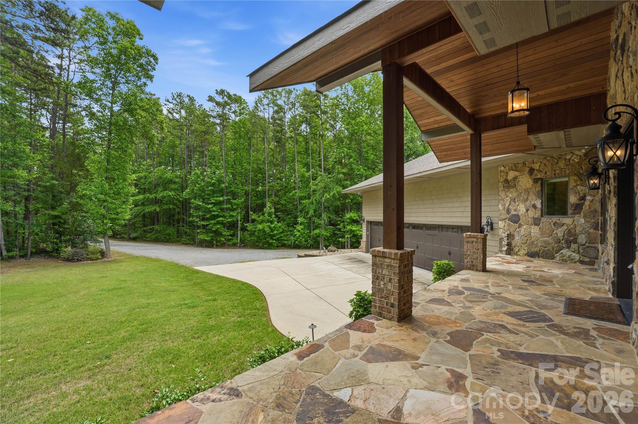 9860 Harvest Lane — Davidson