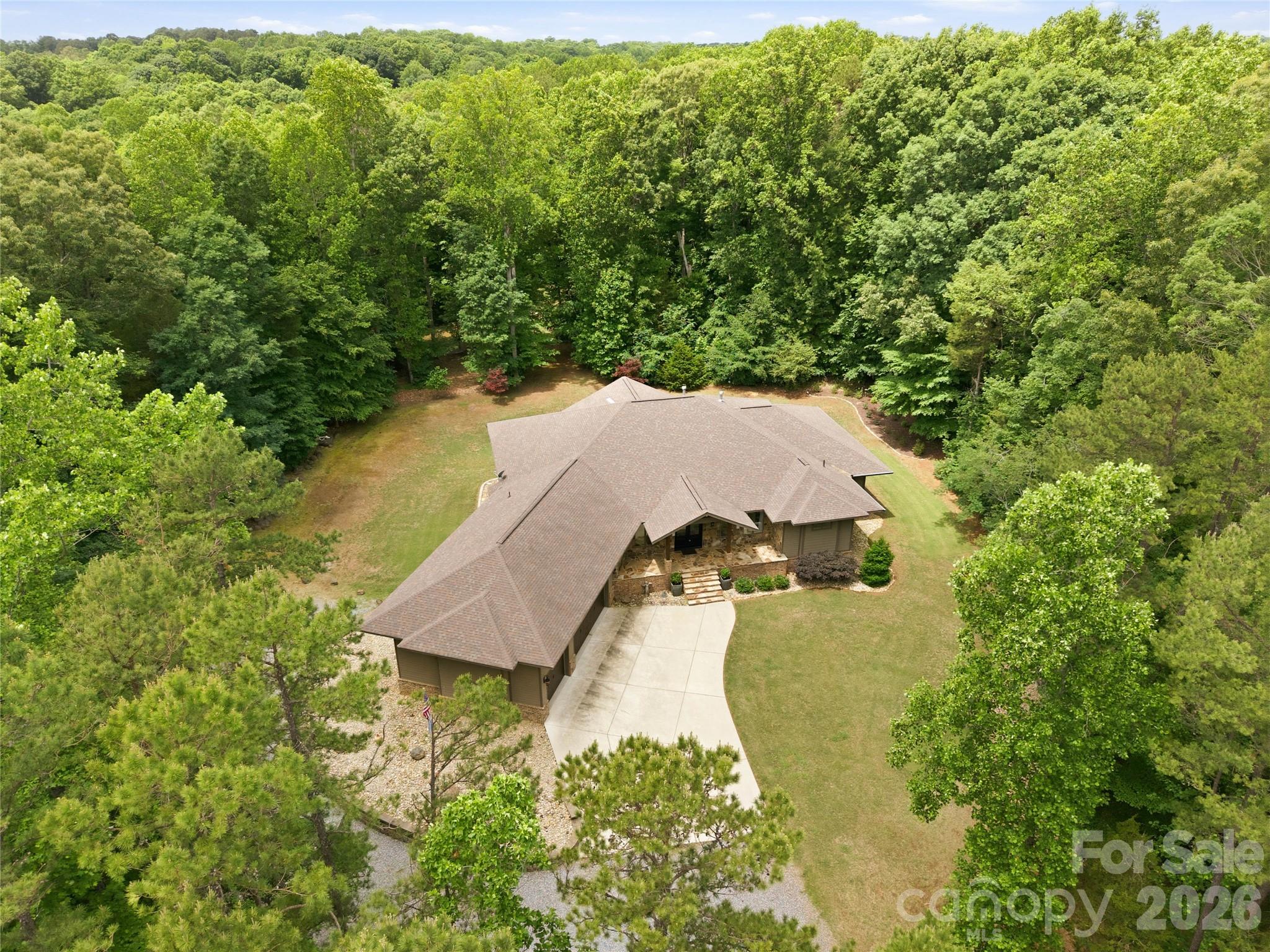 9860 Harvest Lane — Davidson