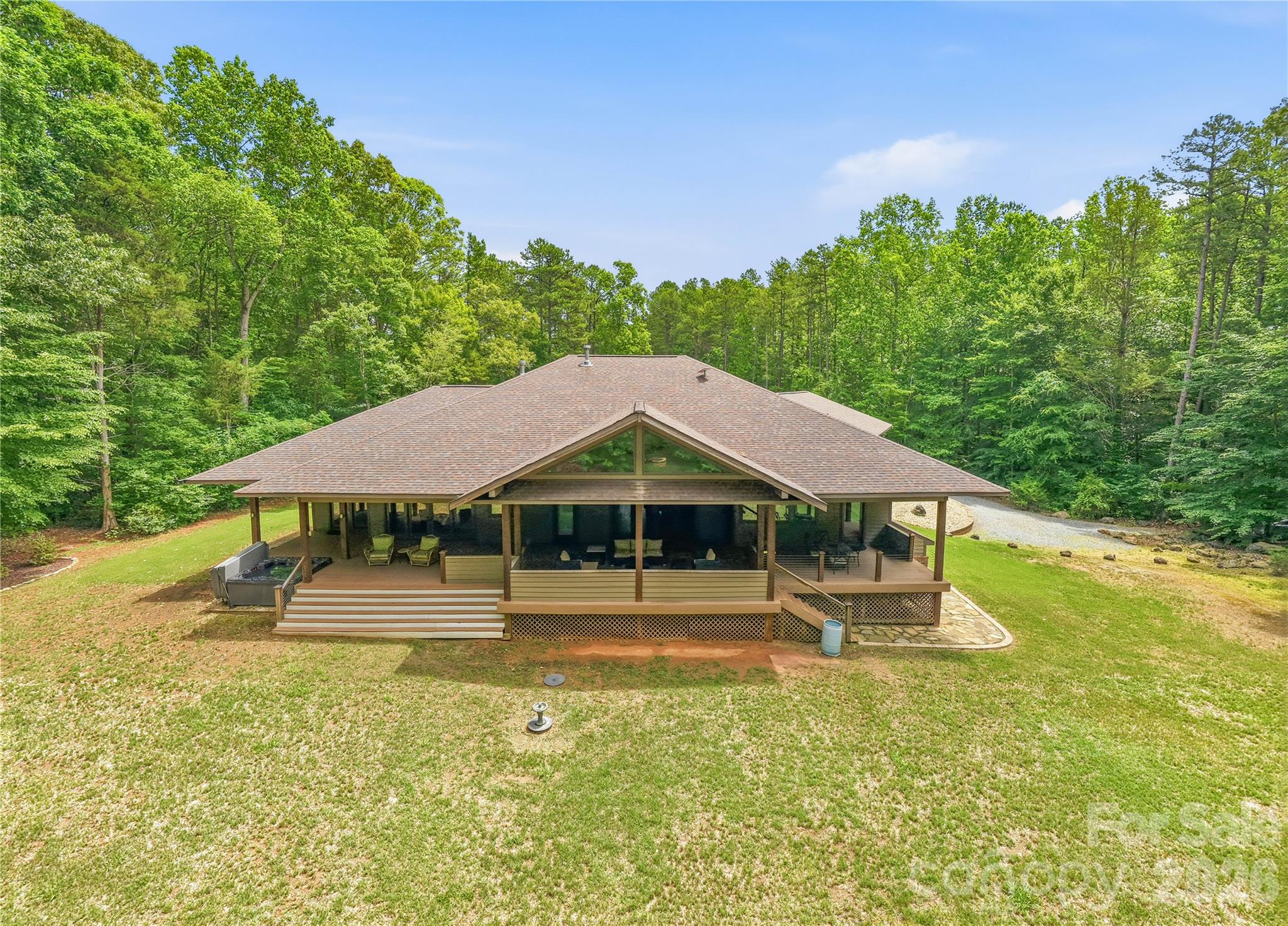 9860 Harvest Lane — Davidson