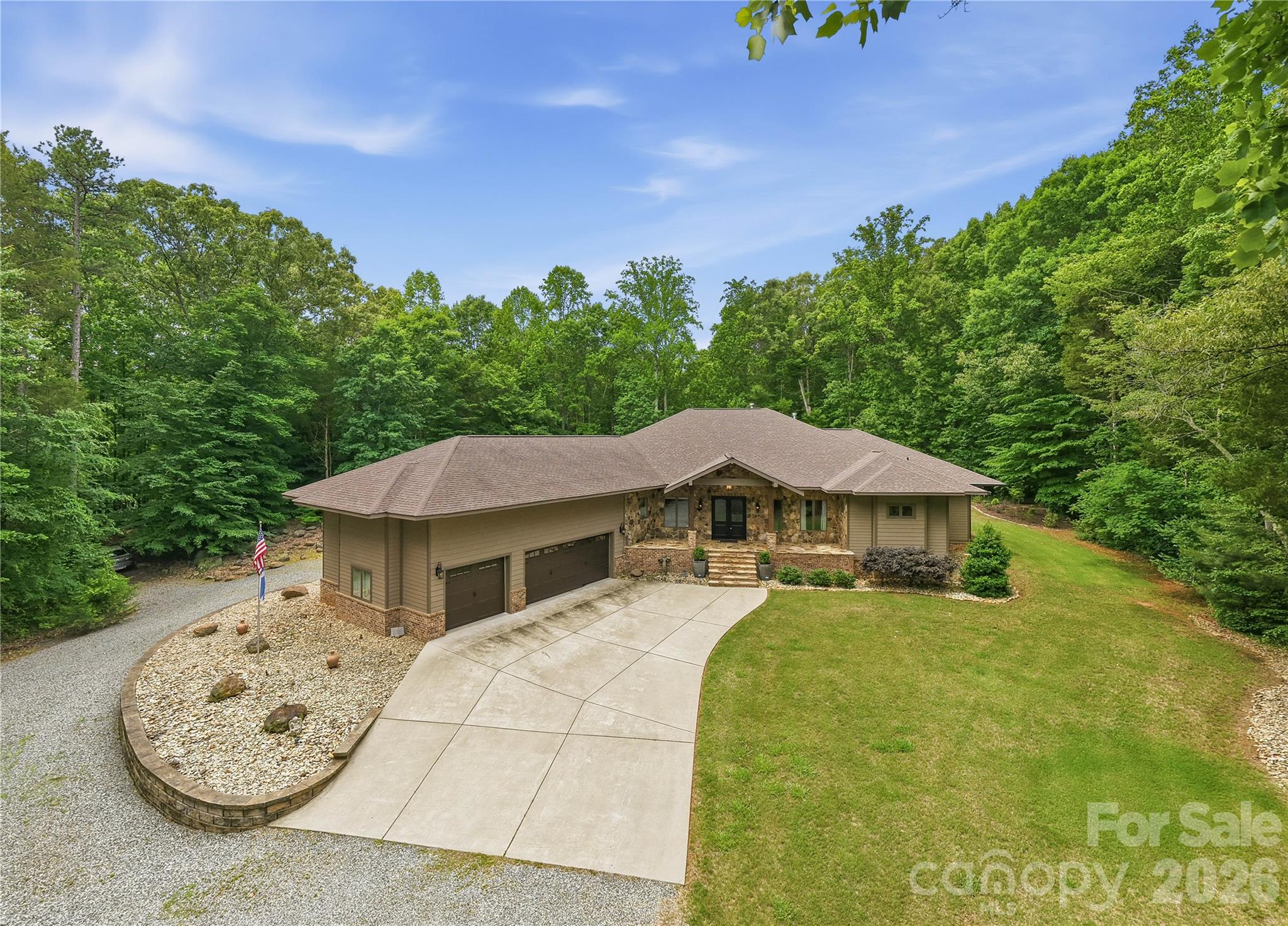 9860 Harvest Lane — Davidson