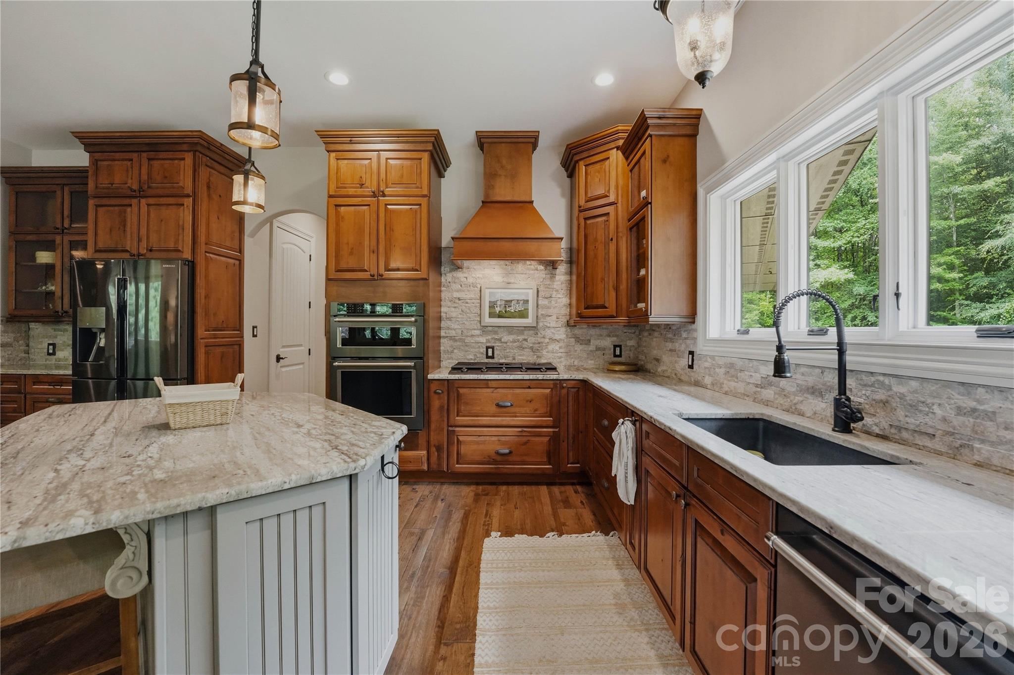 9860 Harvest Lane — Davidson