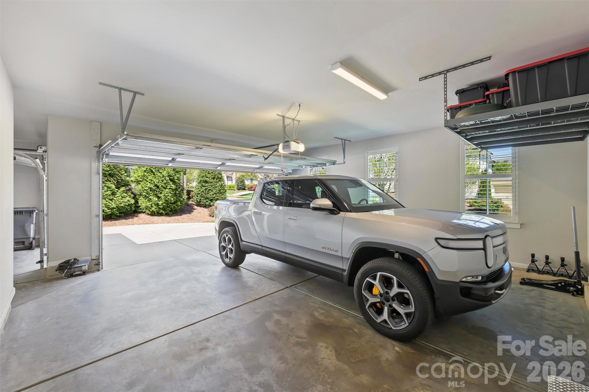 8440 Bassinger Drive — Huntersville