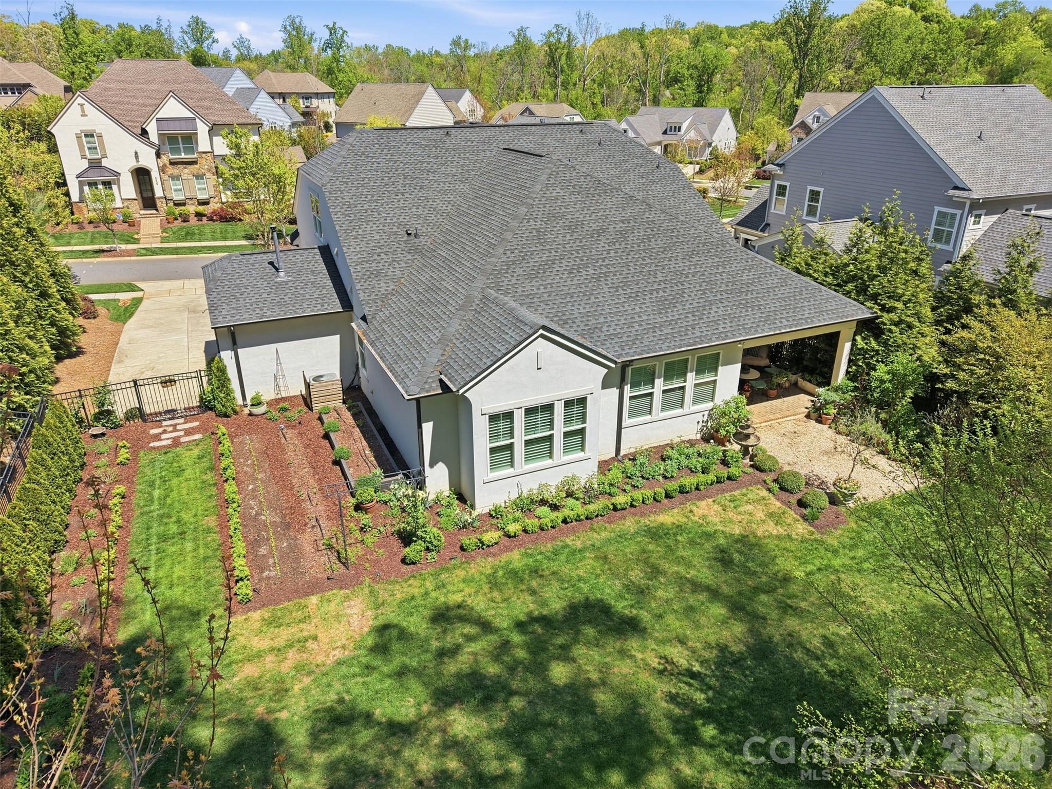 8440 Bassinger Drive — Huntersville