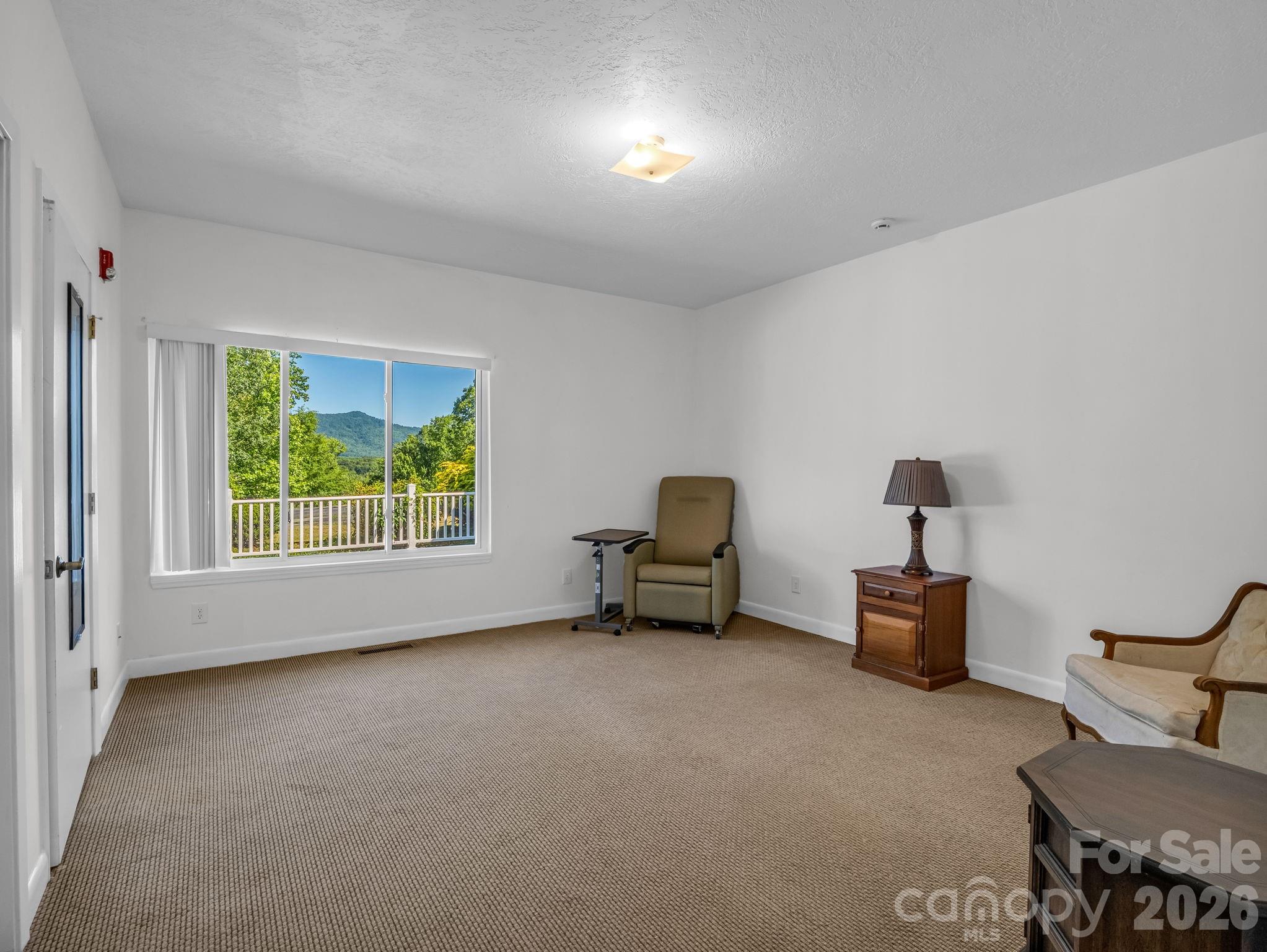 354 Woodland Drive — Columbus