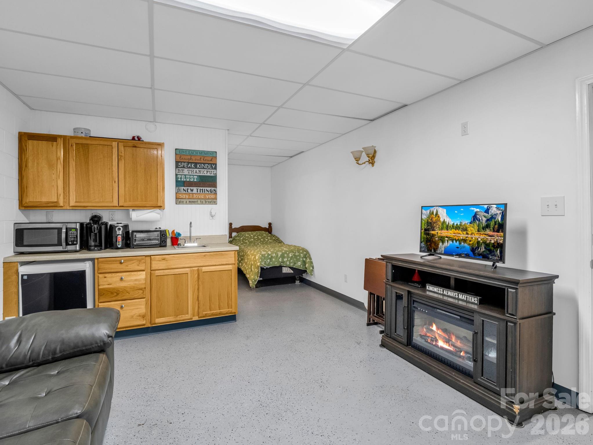 354 Woodland Drive — Columbus