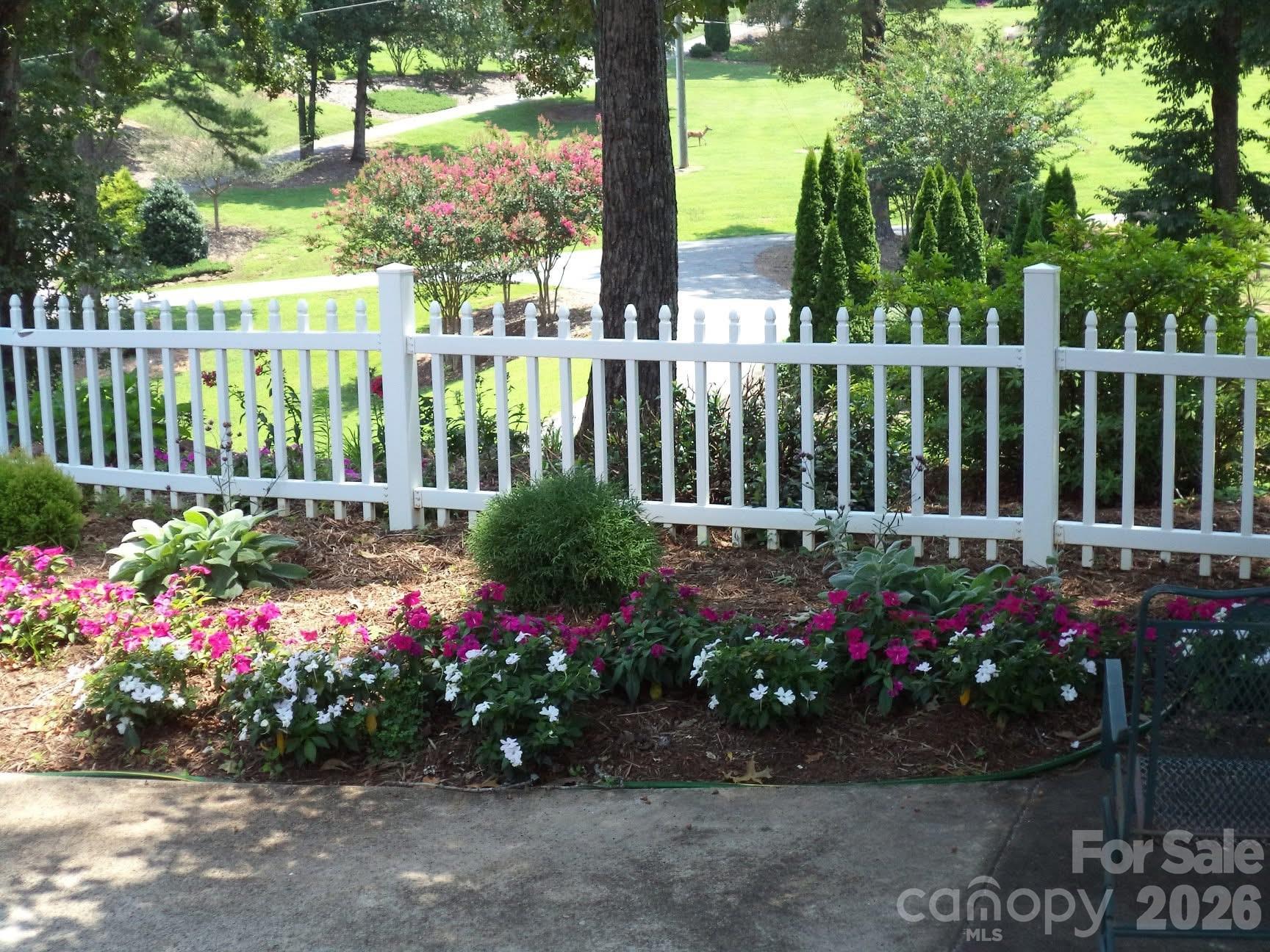 354 Woodland Drive — Columbus